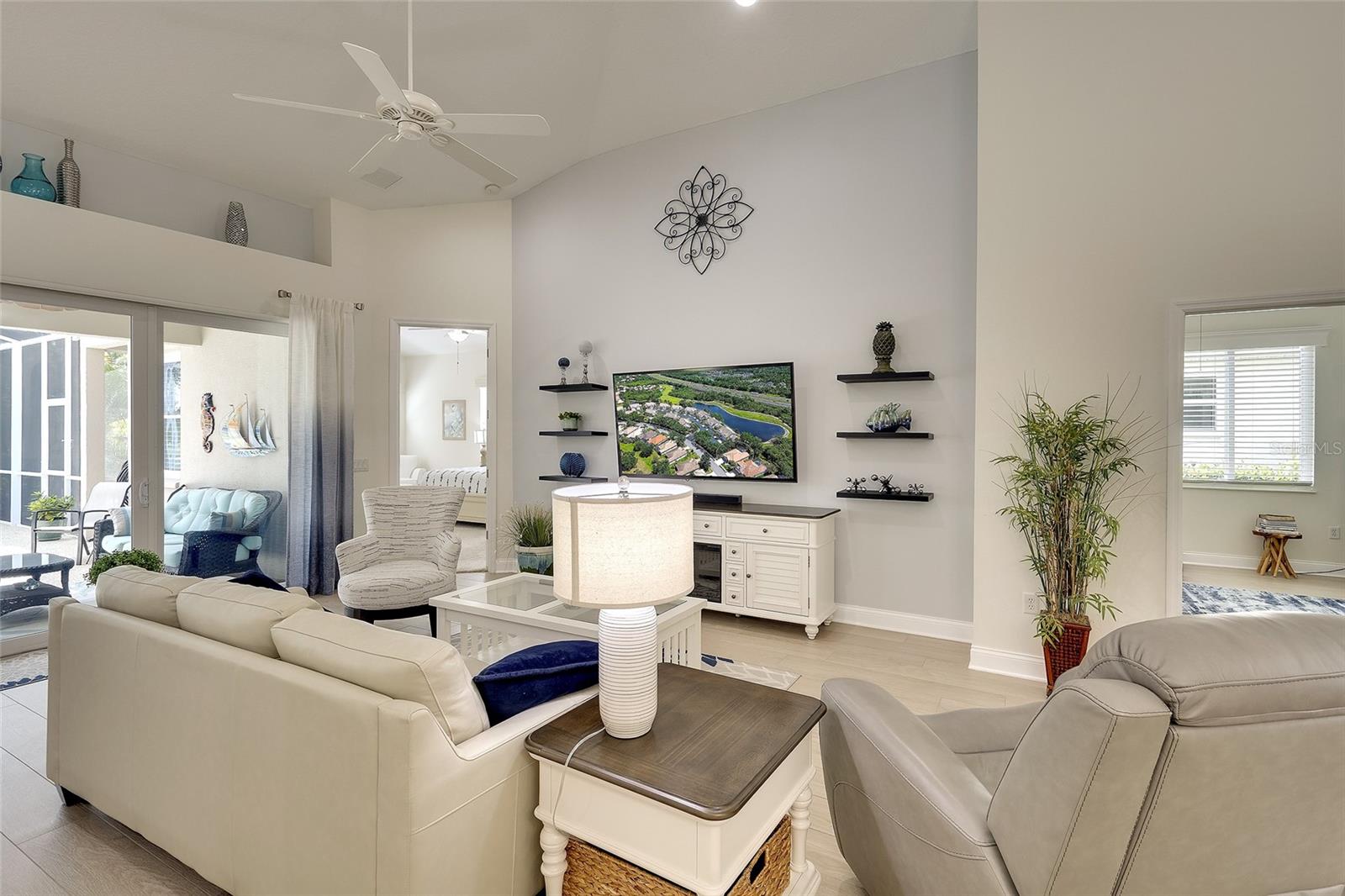 6711 TAILFEATHER WAY, BRADENTON, FL, 34203