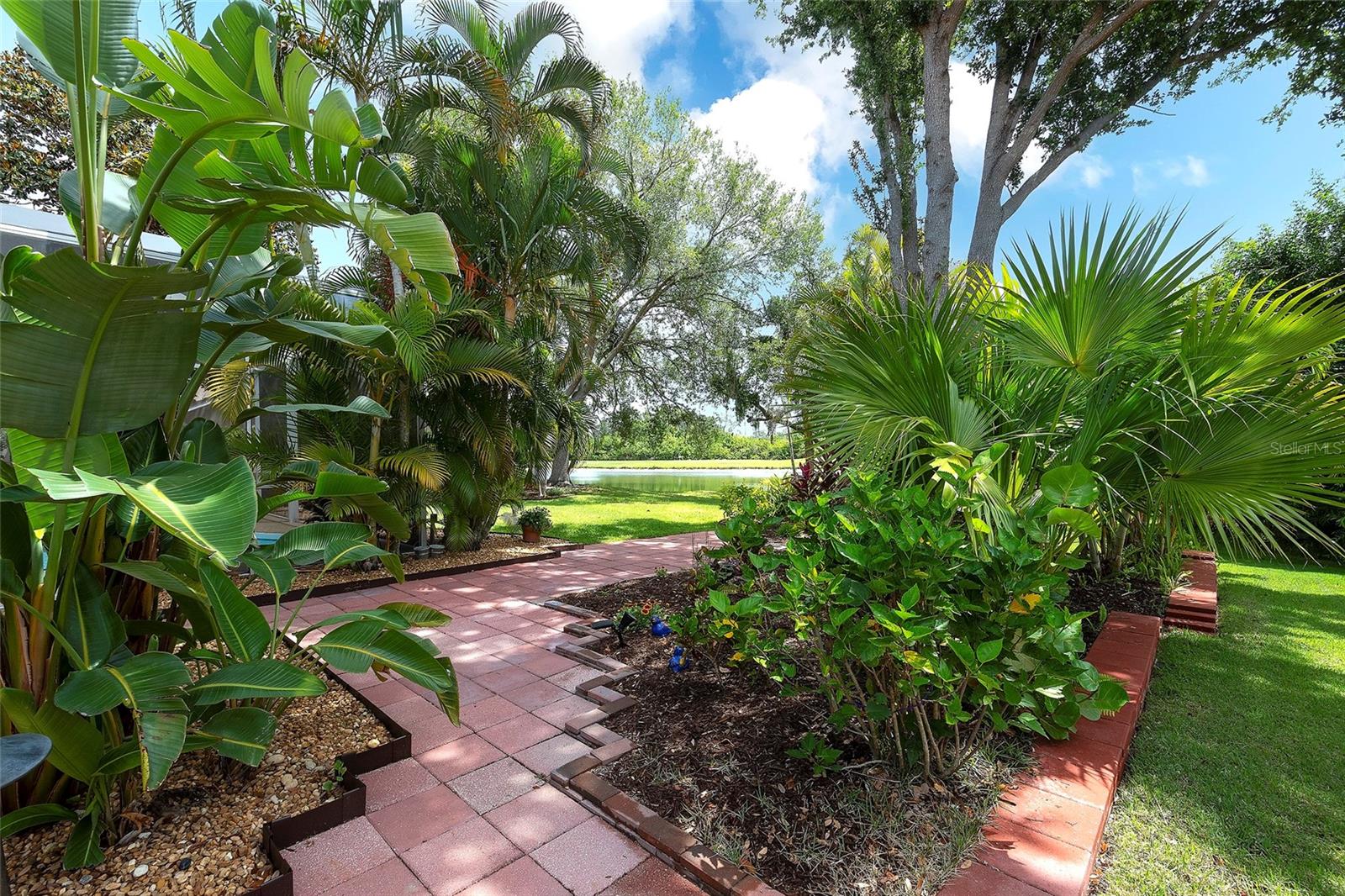 6711 TAILFEATHER WAY, BRADENTON, FL, 34203