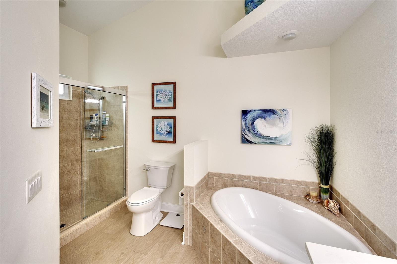 6711 TAILFEATHER WAY, BRADENTON, FL, 34203
