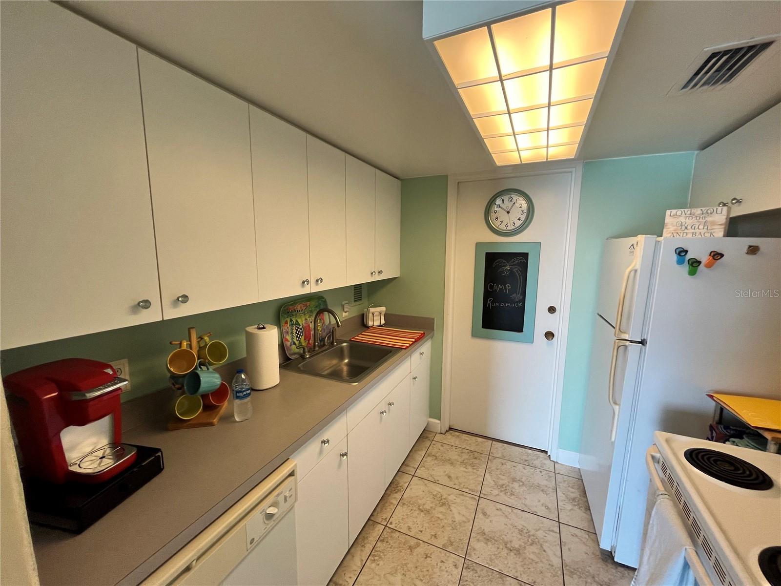 880 MANDALAY AVE #C908, CLEARWATER BEACH, FL, 33767