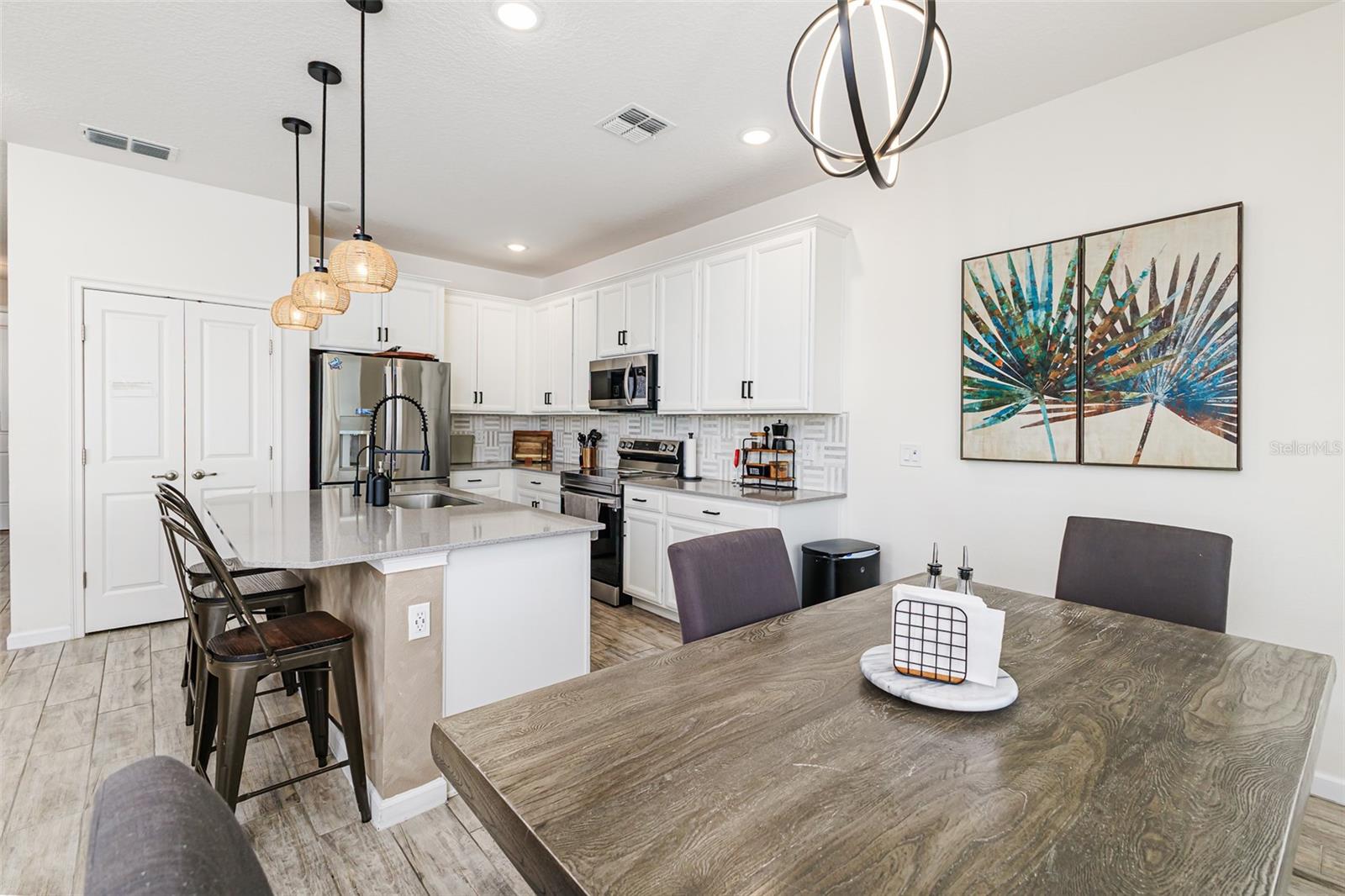813 GRAZIE LOOP, DAVENPORT, FL, 33837