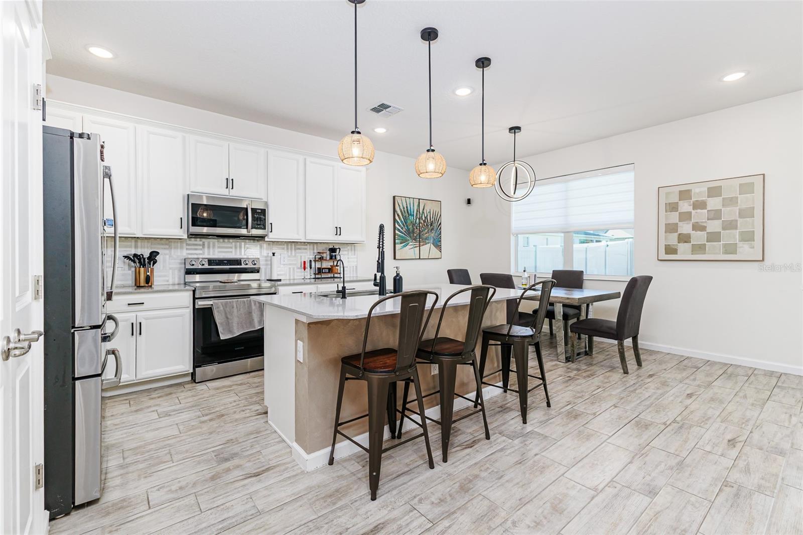 813 GRAZIE LOOP, DAVENPORT, FL, 33837