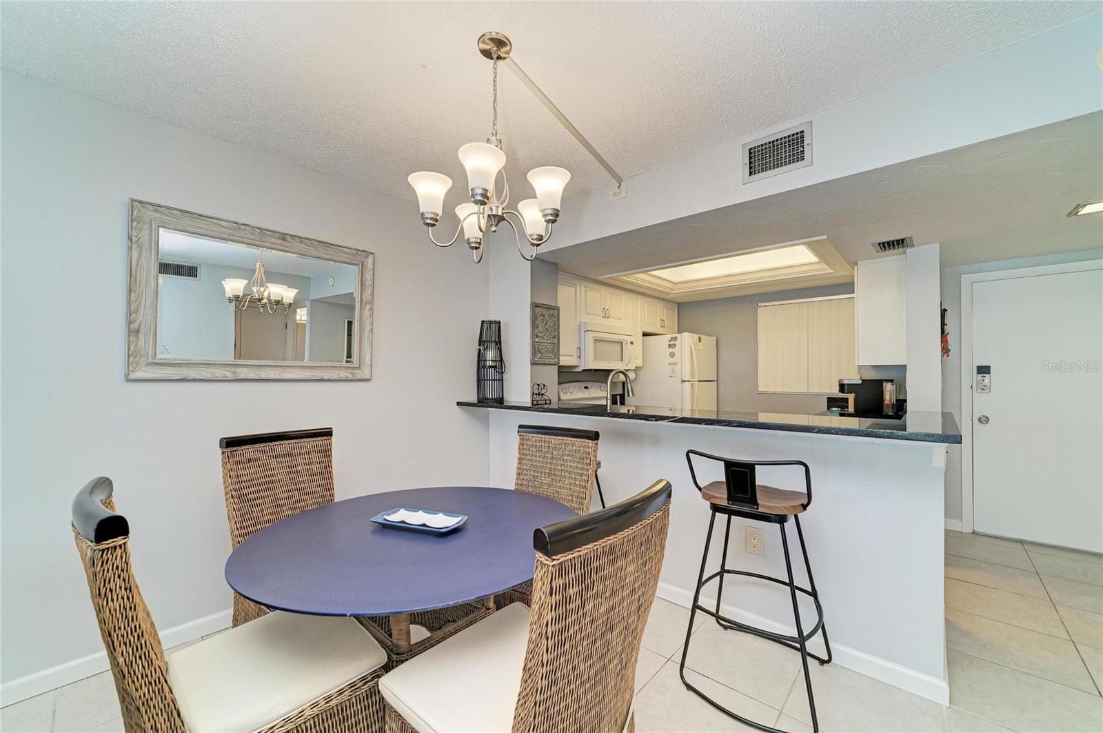 1257 S PORTOFINO DR #104, SARASOTA, FL, 34242