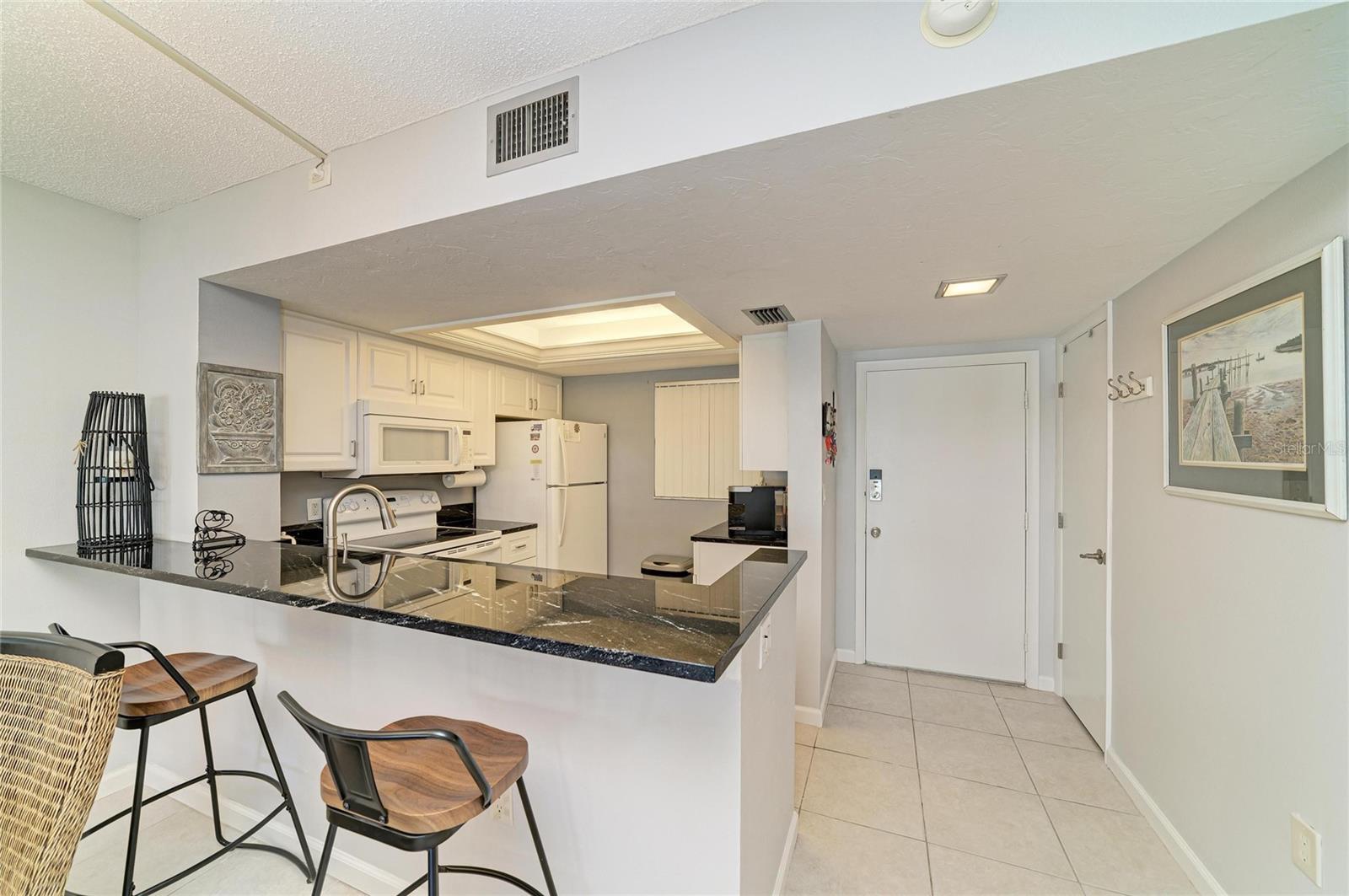 1257 S PORTOFINO DR #104, SARASOTA, FL, 34242