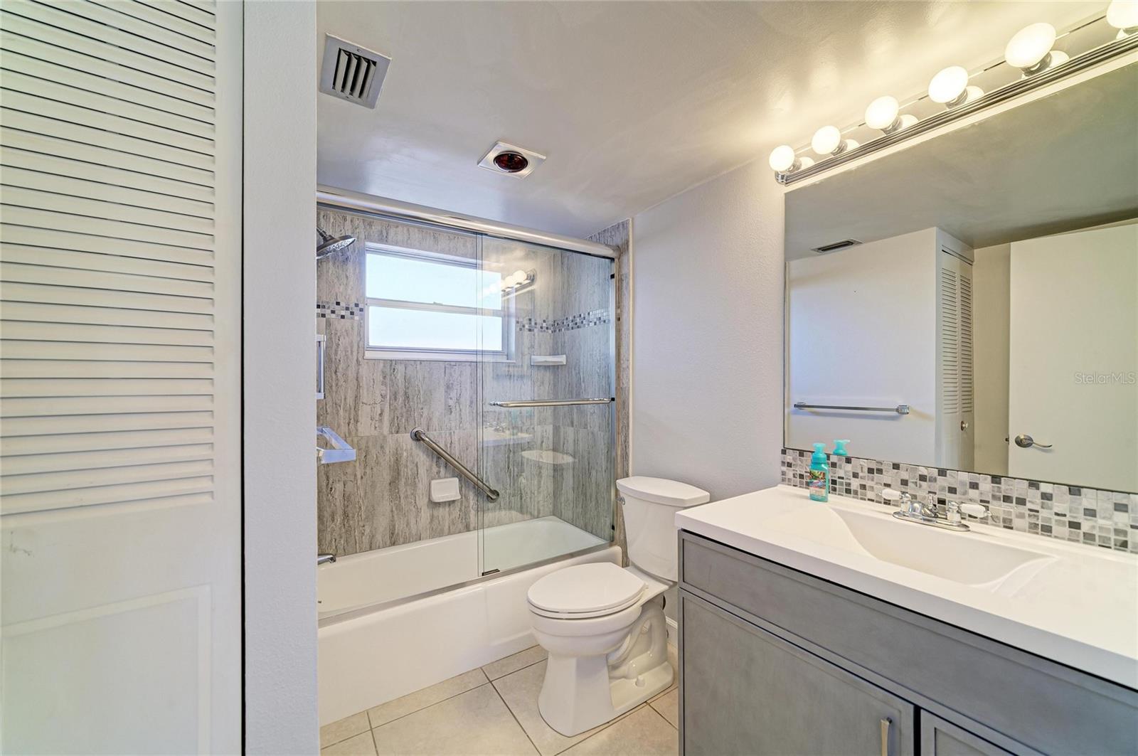 1257 S PORTOFINO DR #104, SARASOTA, FL, 34242