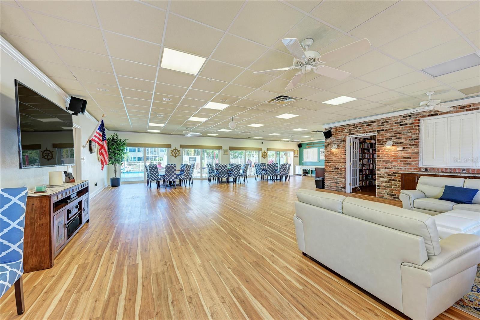 1257 S PORTOFINO DR #104, SARASOTA, FL, 34242