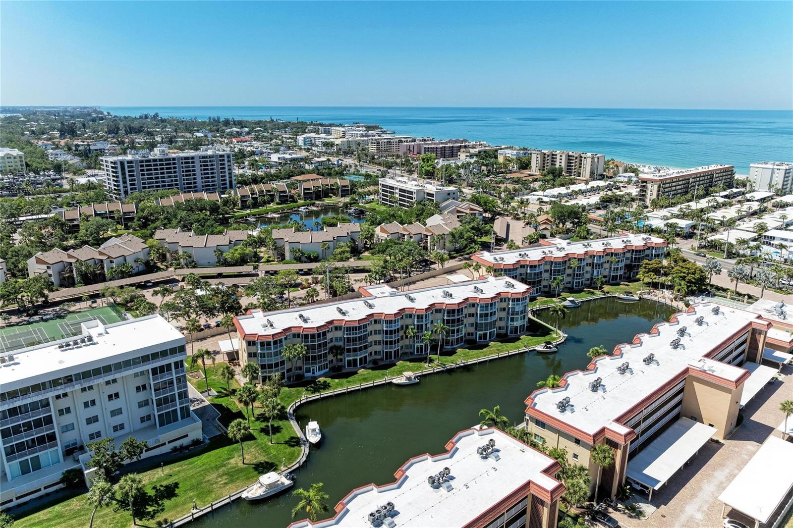 1257 S PORTOFINO DR #104, SARASOTA, FL, 34242