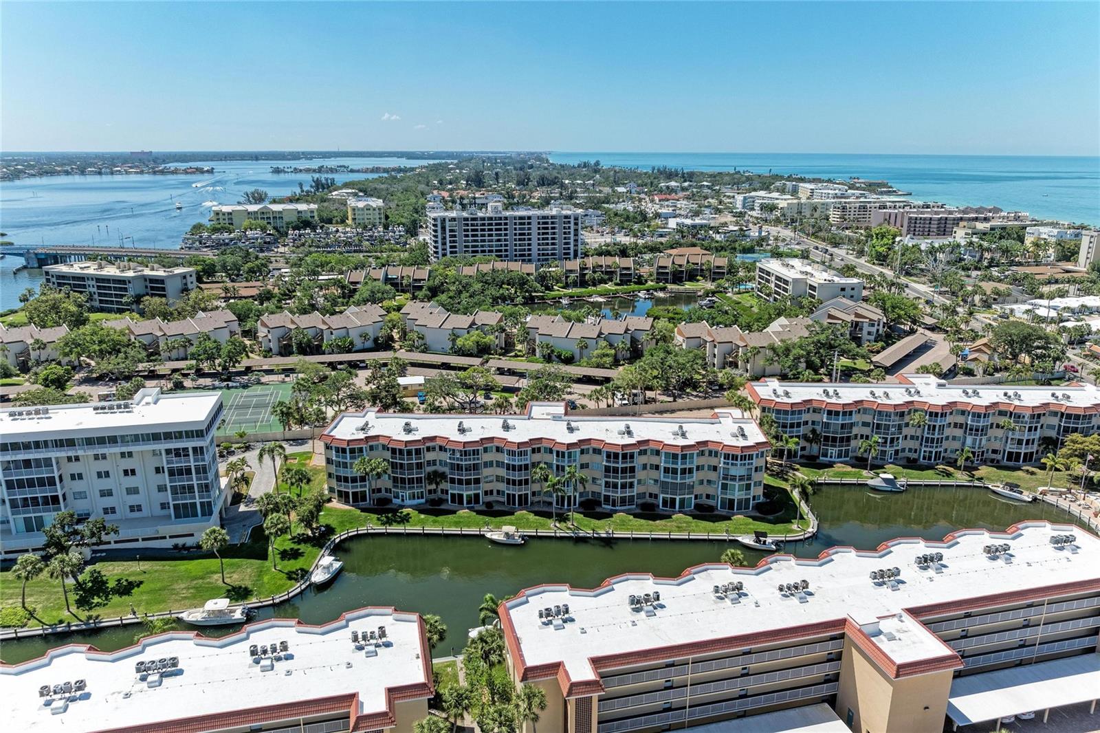 1257 S PORTOFINO DR #104, SARASOTA, FL, 34242