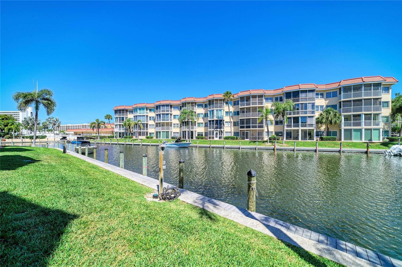 1257 S PORTOFINO DR #104, SARASOTA, FL, 34242