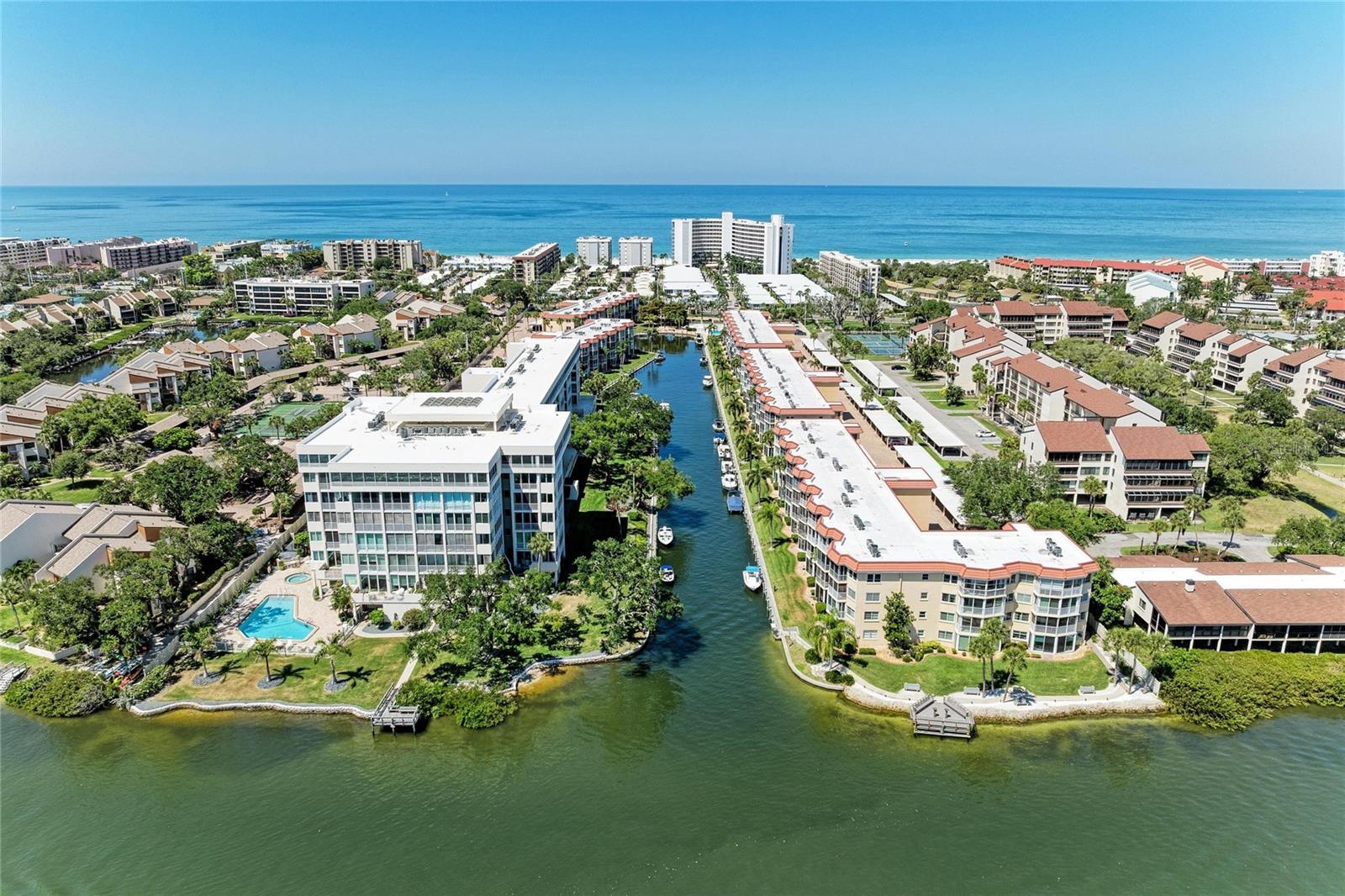 1257 S PORTOFINO DR #104, SARASOTA, FL, 34242