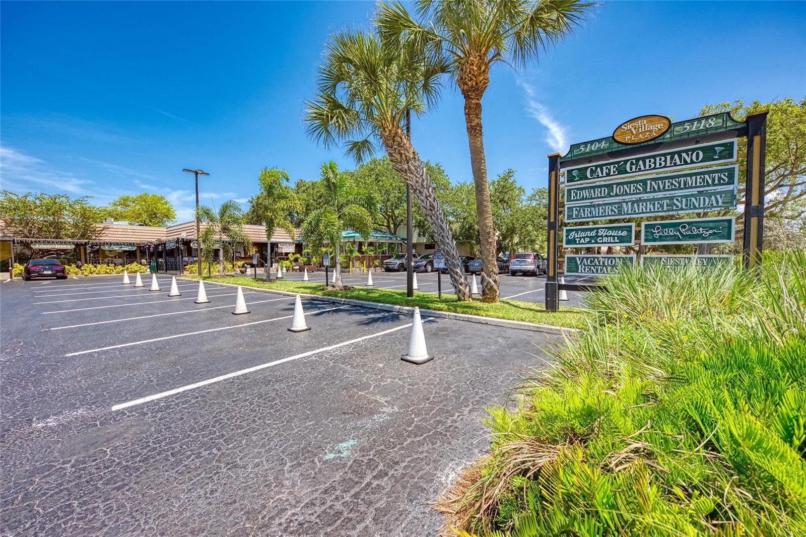 1257 S PORTOFINO DR #104, SARASOTA, FL, 34242