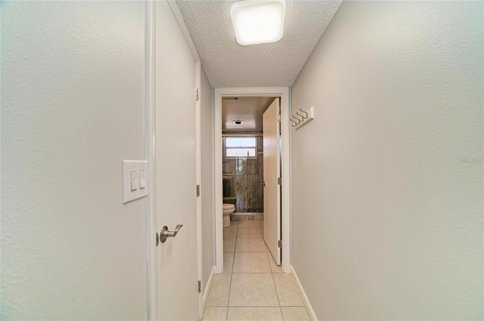 1257 S PORTOFINO DR #104, SARASOTA, FL, 34242