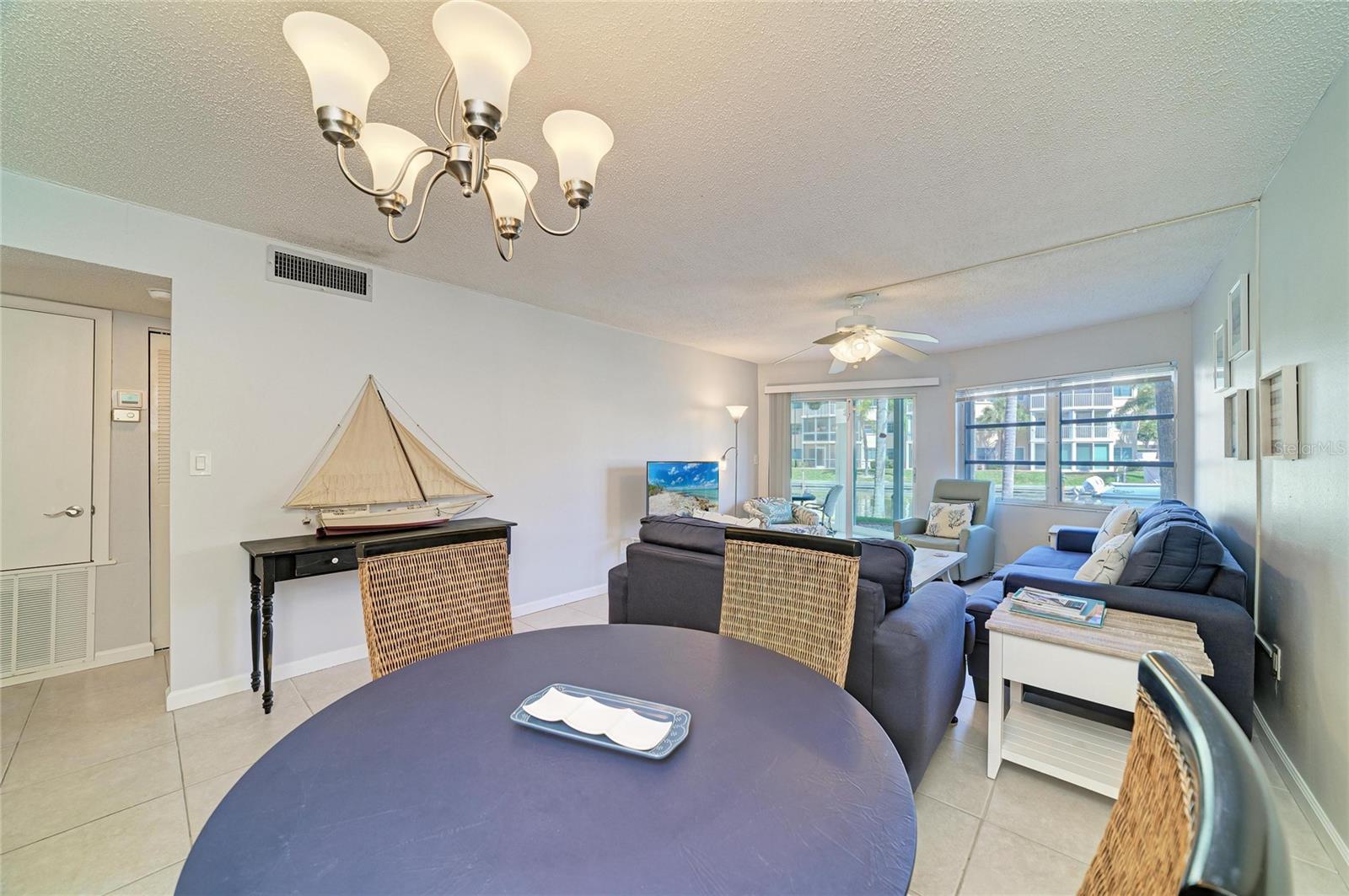 1257 S PORTOFINO DR #104, SARASOTA, FL, 34242