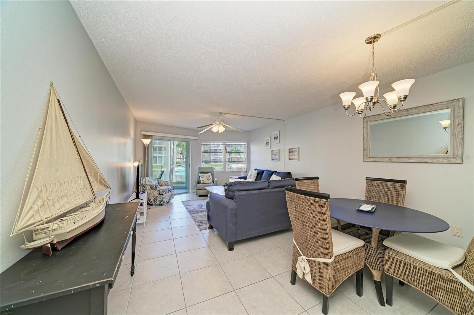 1257 S PORTOFINO DR #104, SARASOTA, FL, 34242