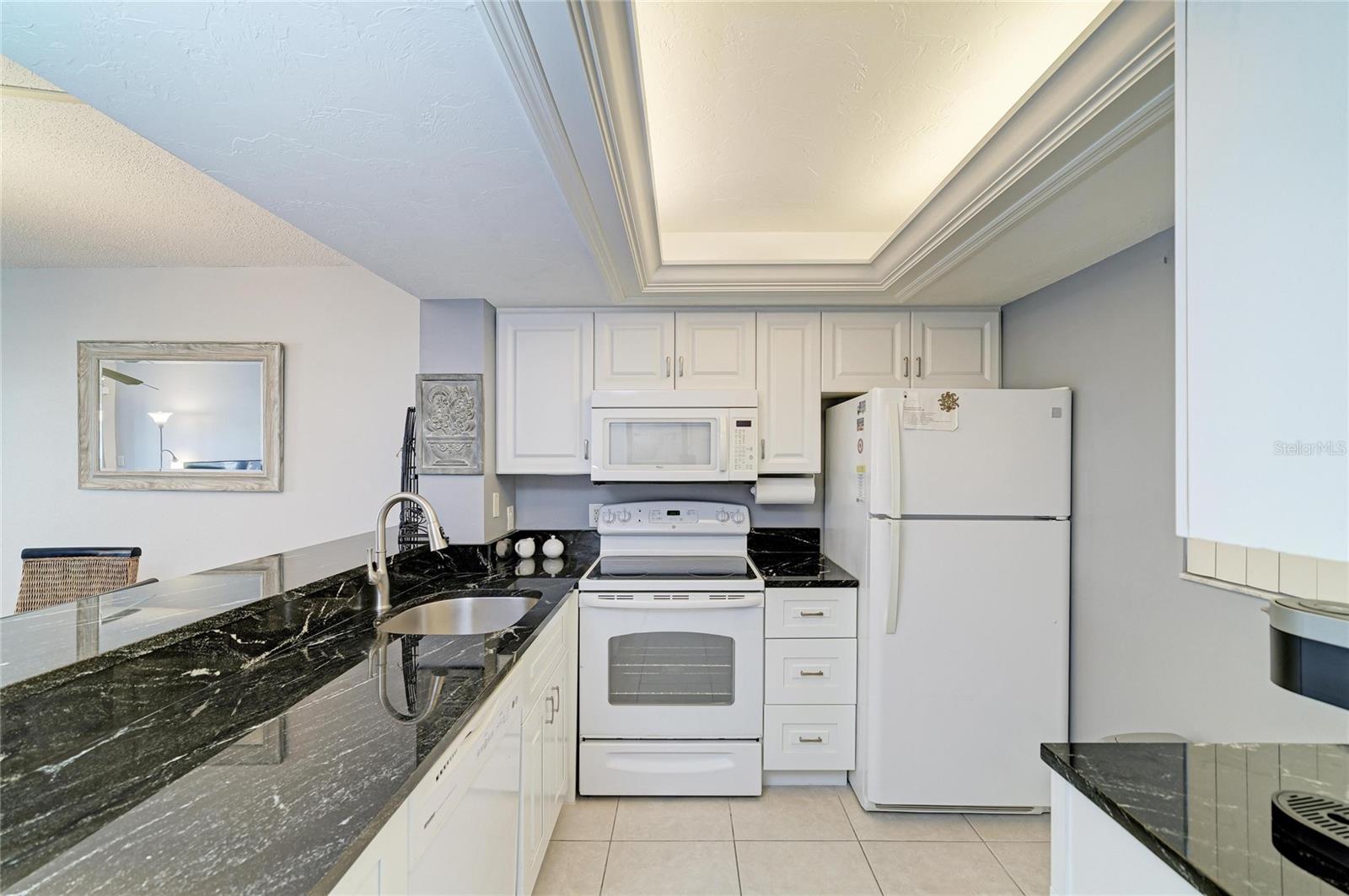 1257 S PORTOFINO DR #104, SARASOTA, FL, 34242