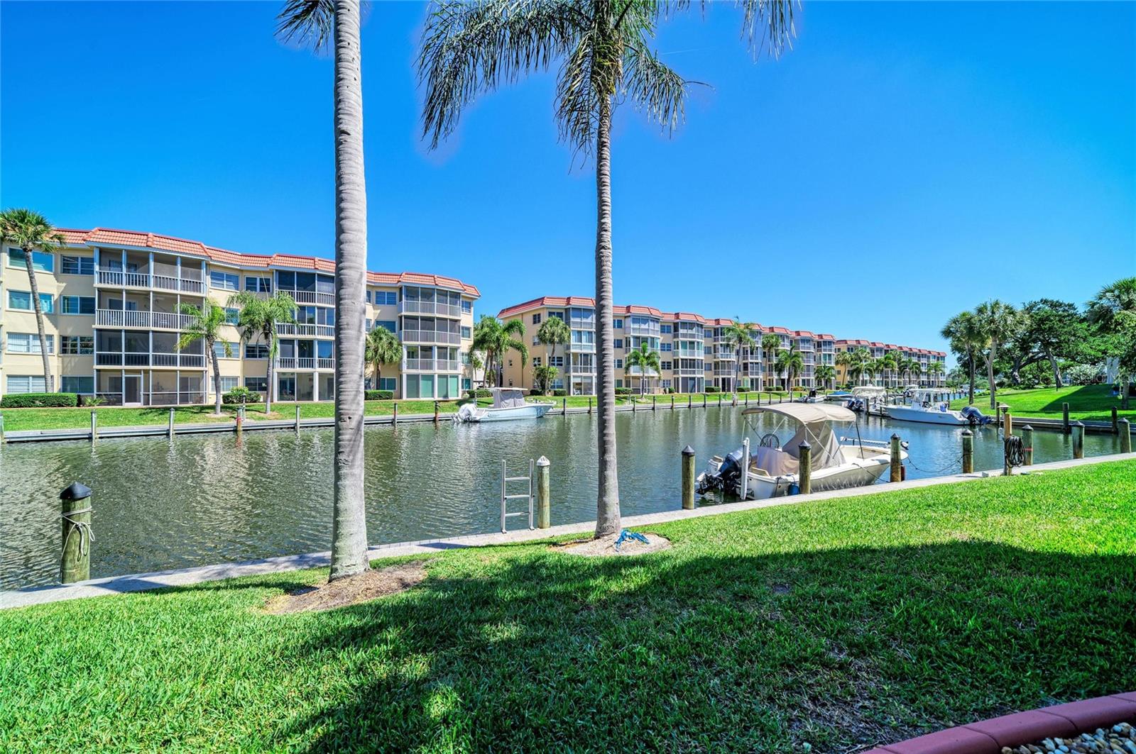 1257 S PORTOFINO DR #104, SARASOTA, FL, 34242