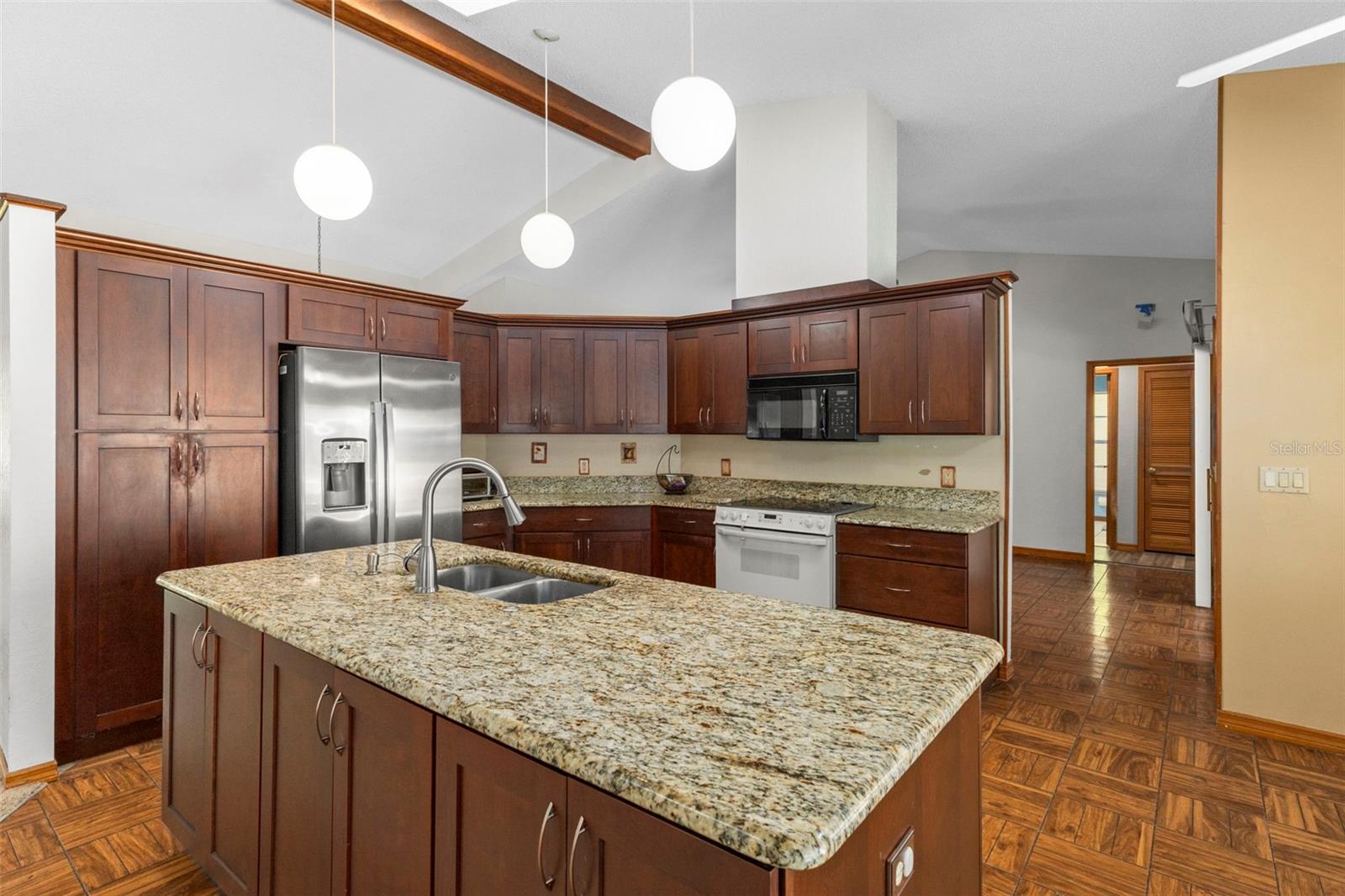 8959 NAKOMA WAY, WEEKI WACHEE, FL, 34613