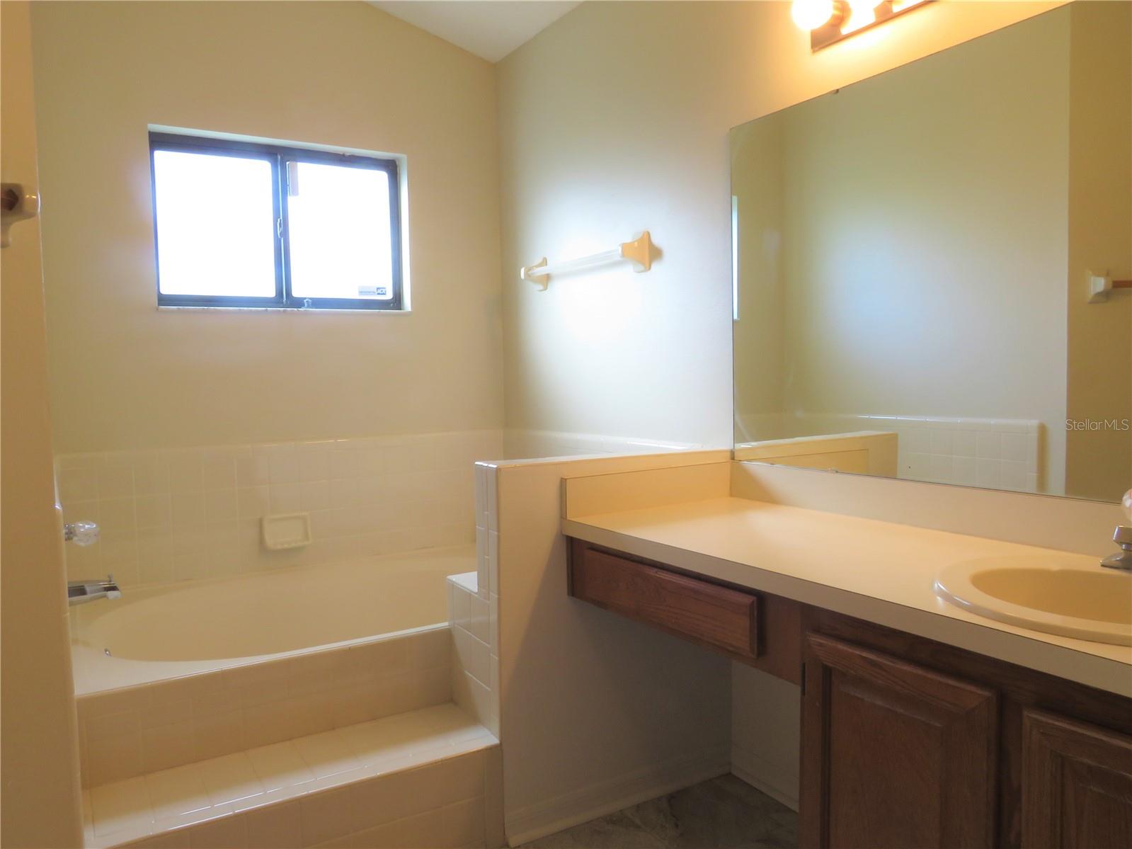 3152 PELL MELL DR, ORLANDO, FL, 32818