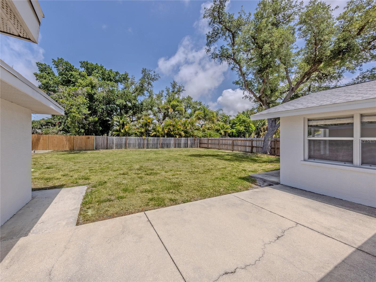 320 PAVONIA RD, NOKOMIS, FL, 34275