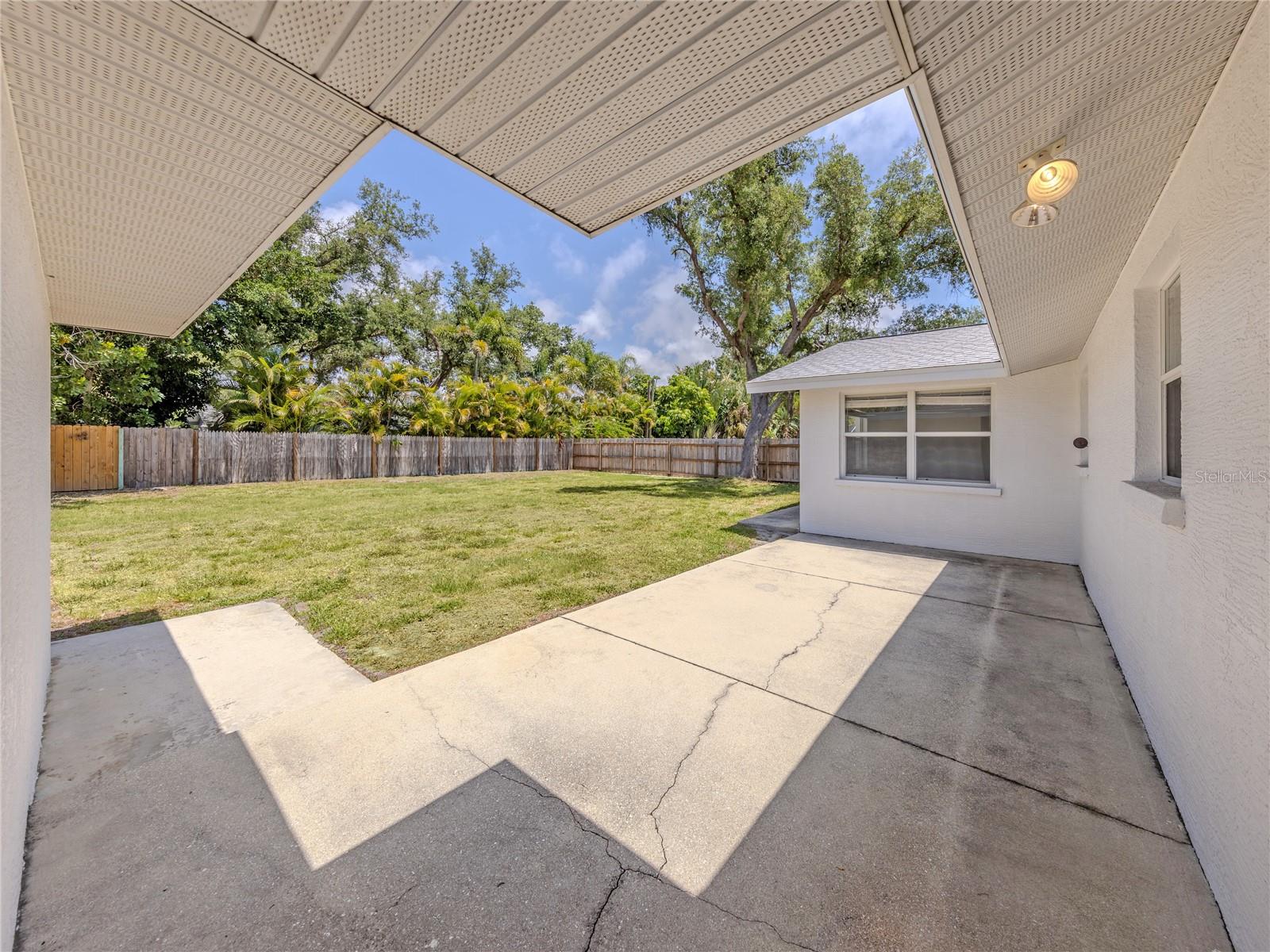 320 PAVONIA RD, NOKOMIS, FL, 34275