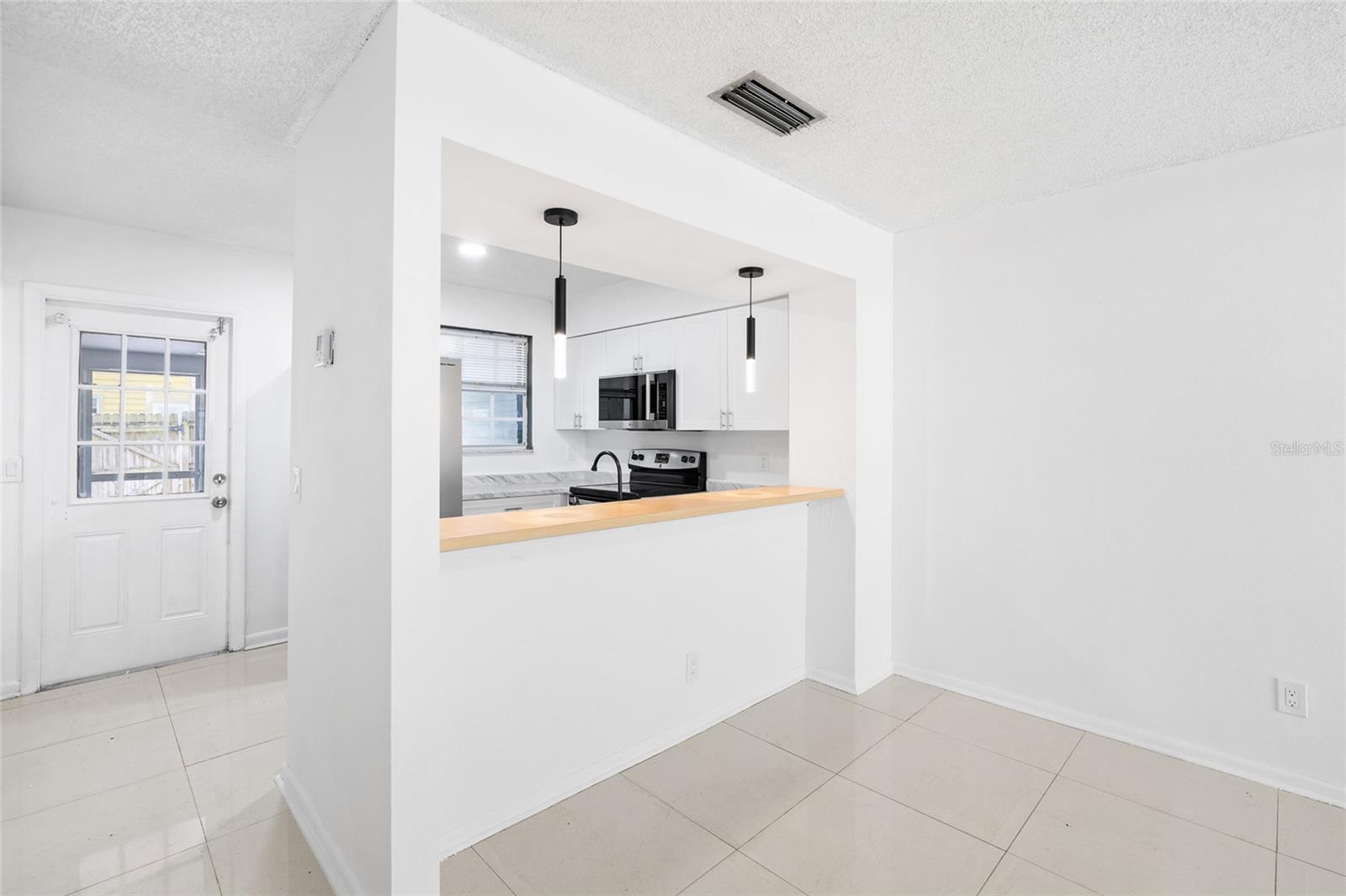 13870 STONE MILL WAY, TAMPA, FL, 33613
