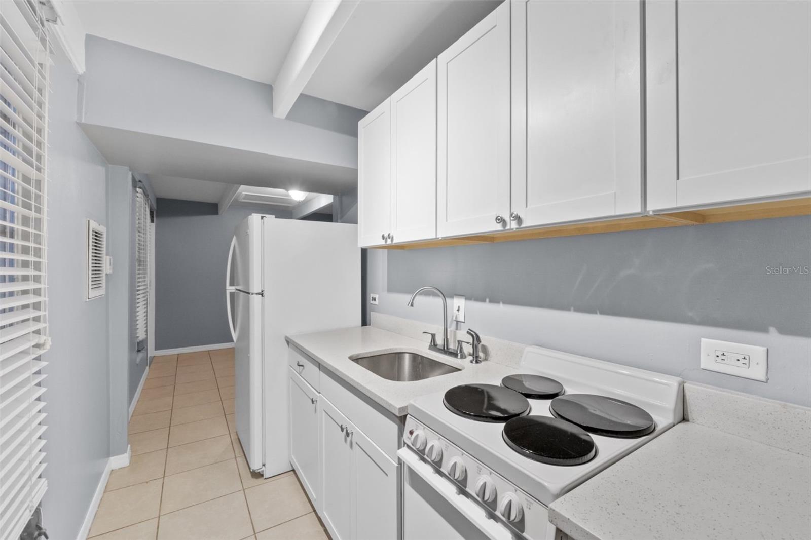 3515 CLUB CIR, LAKESHORE, FL, 33854