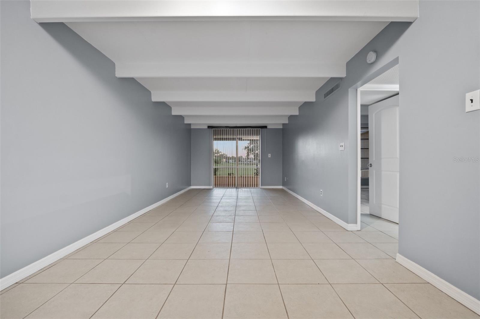 3515 CLUB CIR, LAKESHORE, FL, 33854
