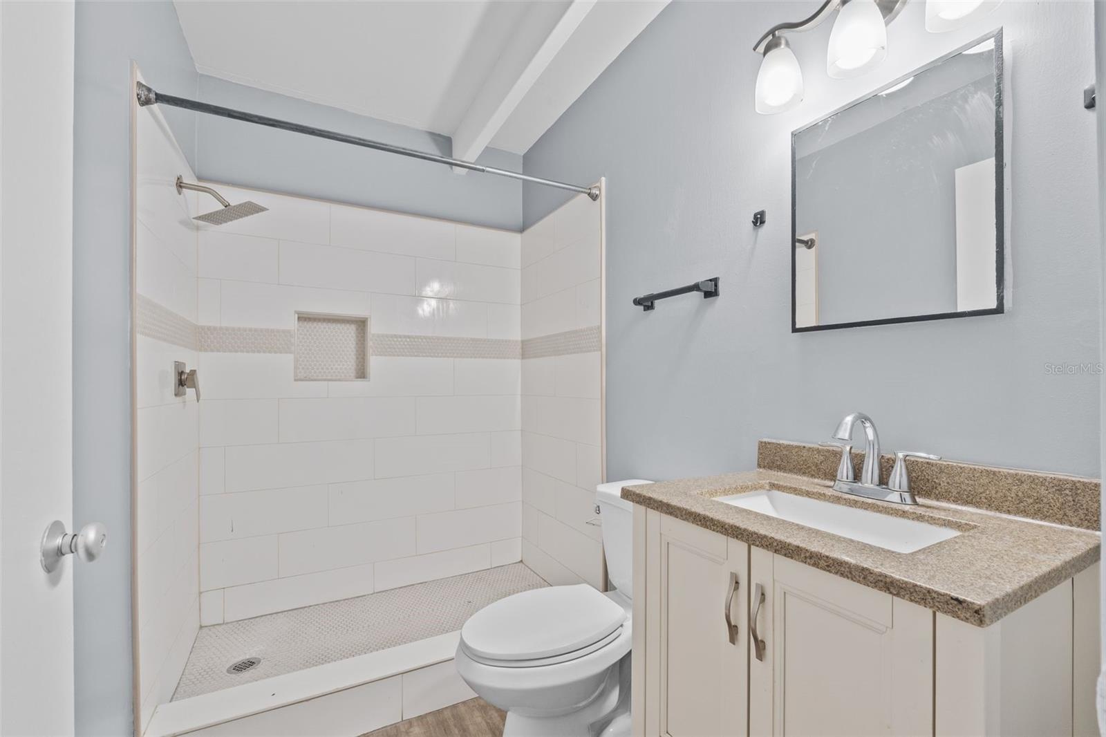 3515 CLUB CIR, LAKESHORE, FL, 33854