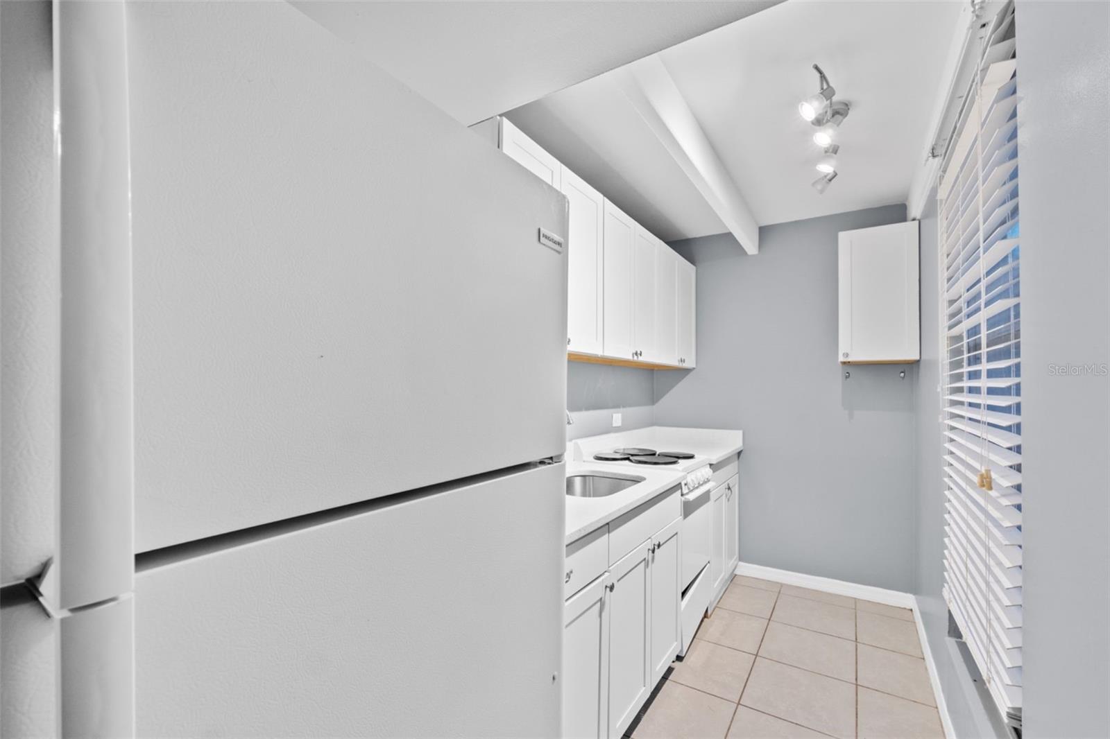 3515 CLUB CIR, LAKESHORE, FL, 33854