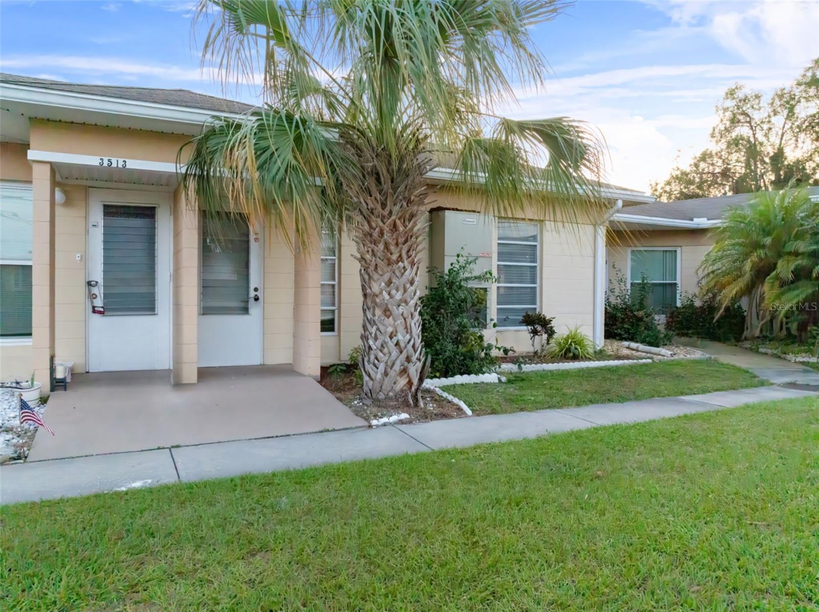 3515 CLUB CIR, LAKESHORE, FL, 33854