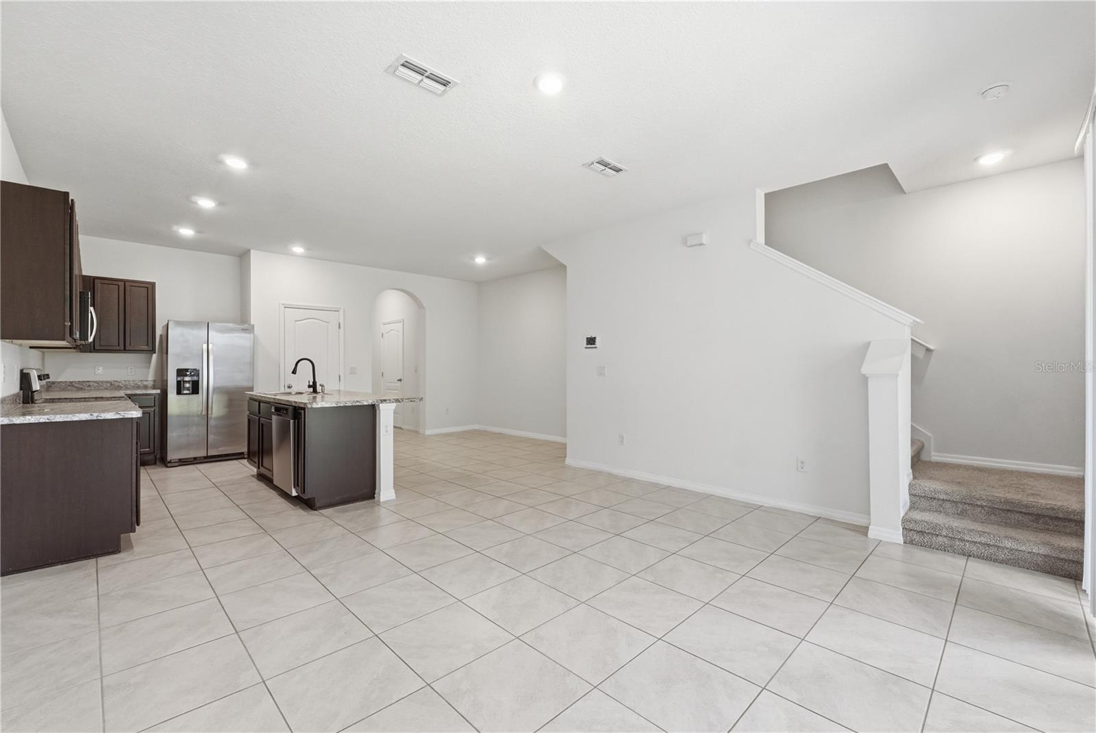 1228 YELLOW FINCH DR, DAVENPORT, FL, 33837