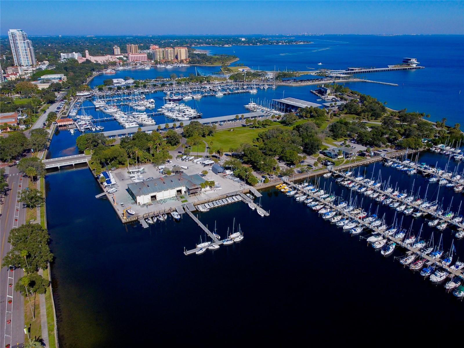 100 4TH AVE S #135, ST PETERSBURG, FL, 33701