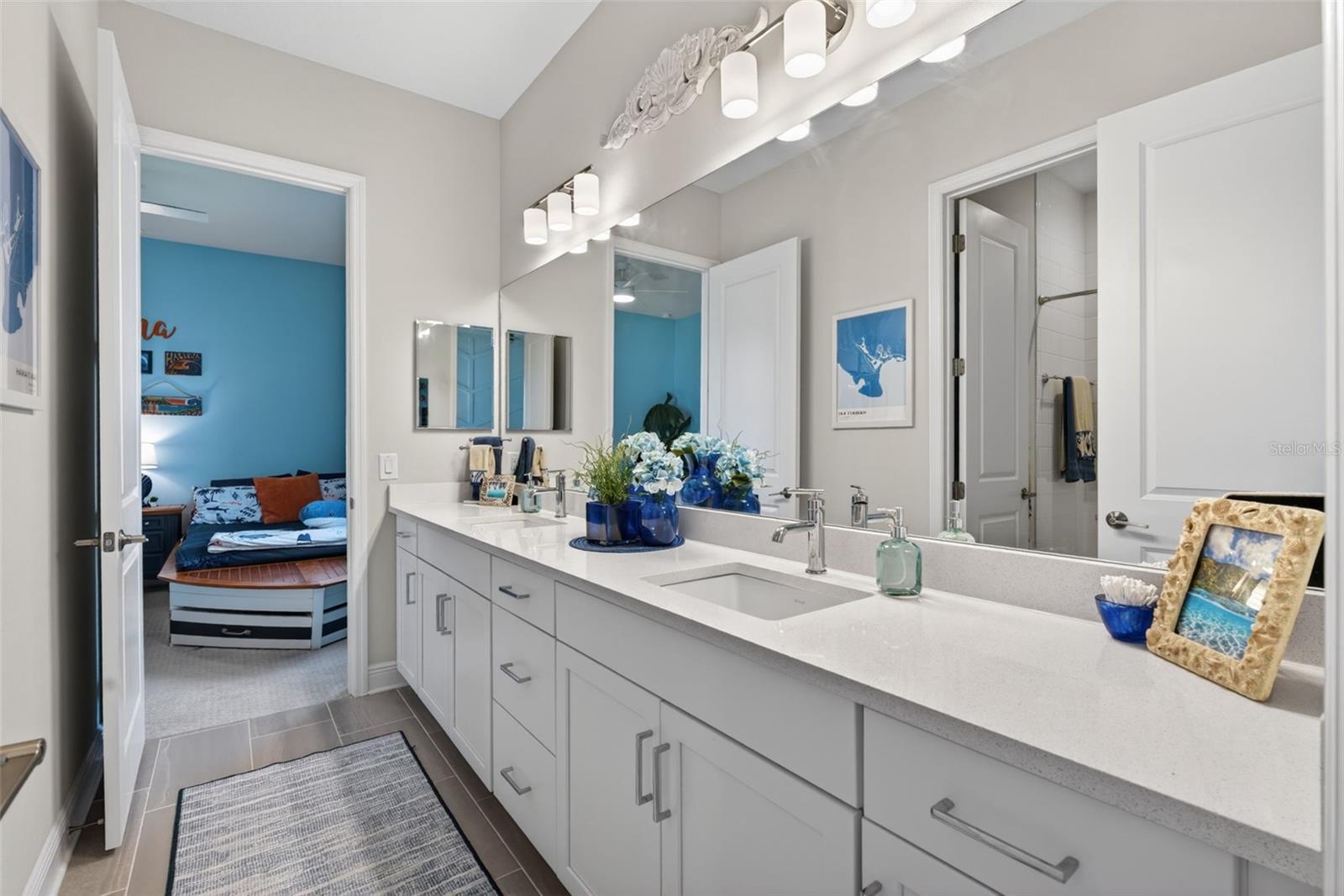 10269 CANAVERAL CIR, SARASOTA, FL, 34241