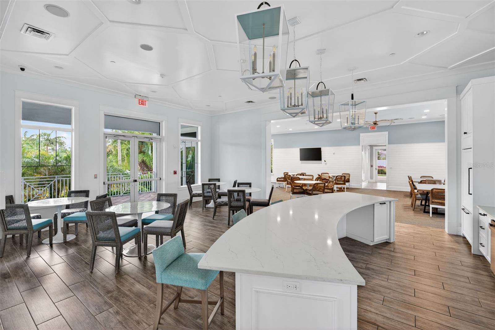 10269 CANAVERAL CIR, SARASOTA, FL, 34241