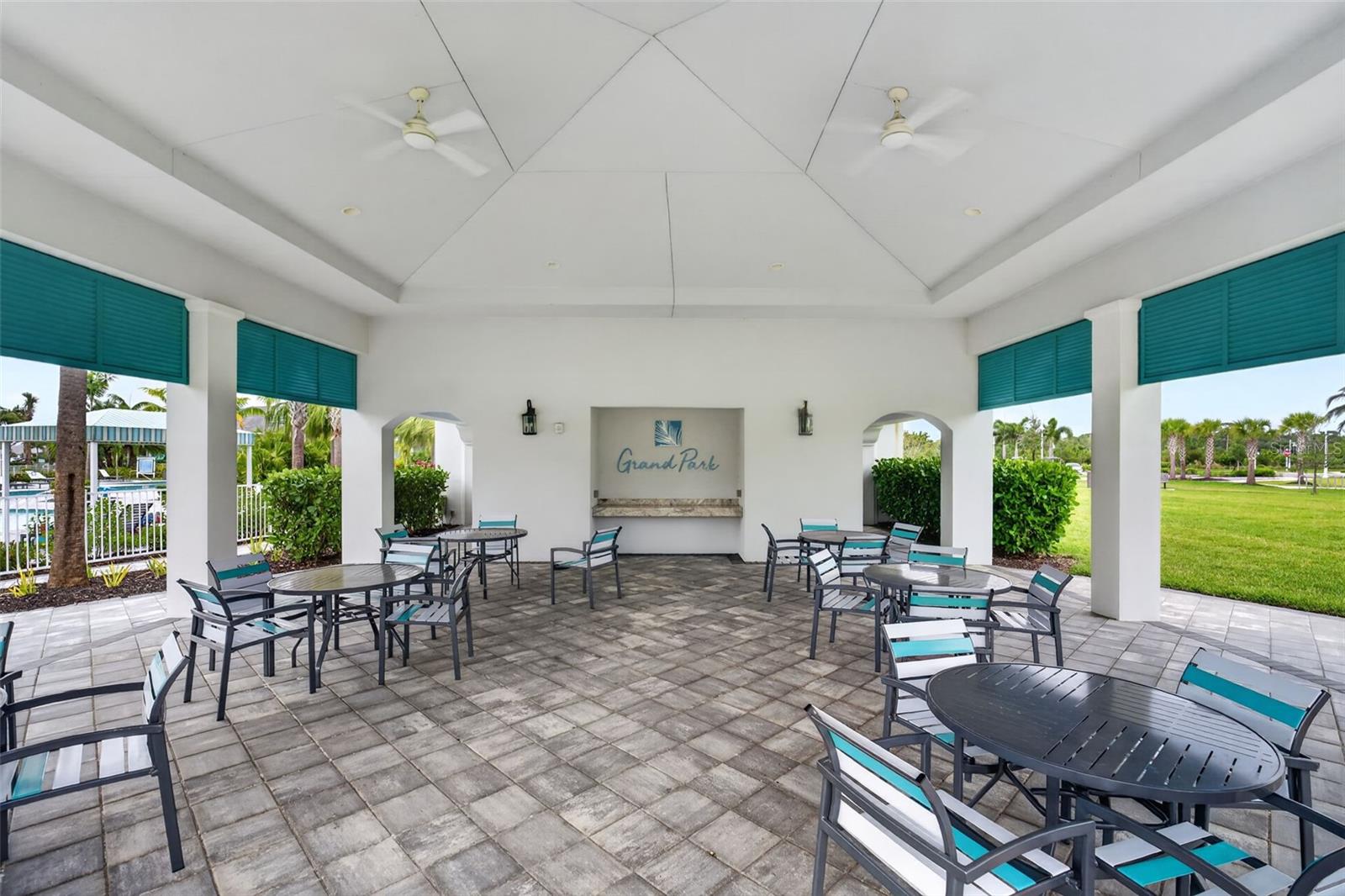 10269 CANAVERAL CIR, SARASOTA, FL, 34241