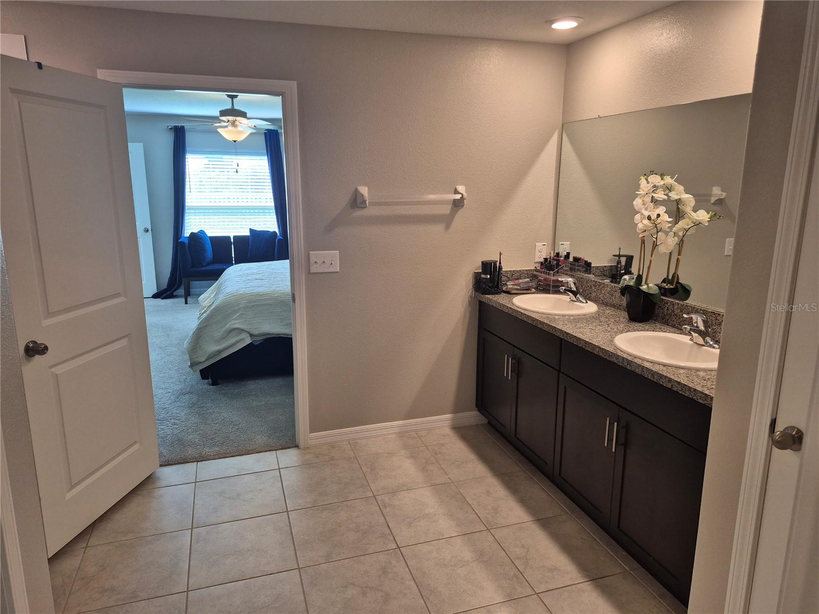 7033 KING CREEK DR, SUN CITY CENTER, FL, 33573