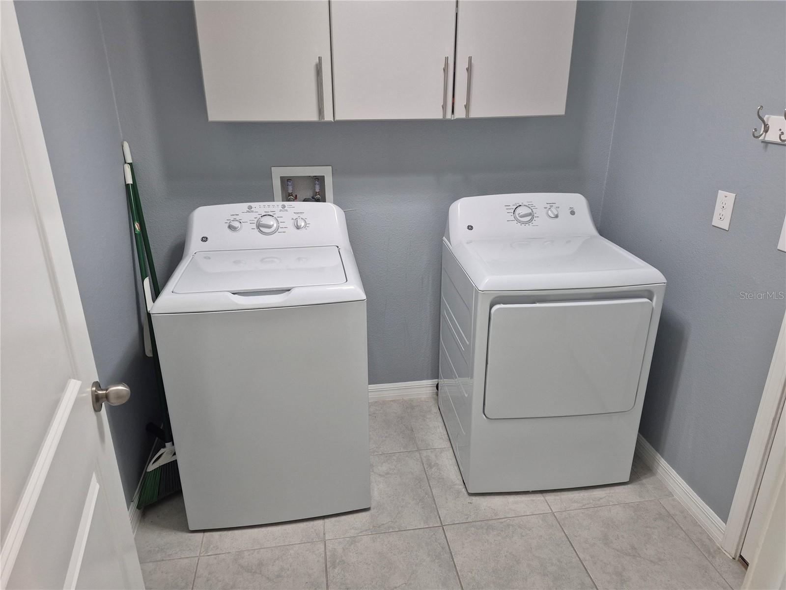 7033 KING CREEK DR, SUN CITY CENTER, FL, 33573