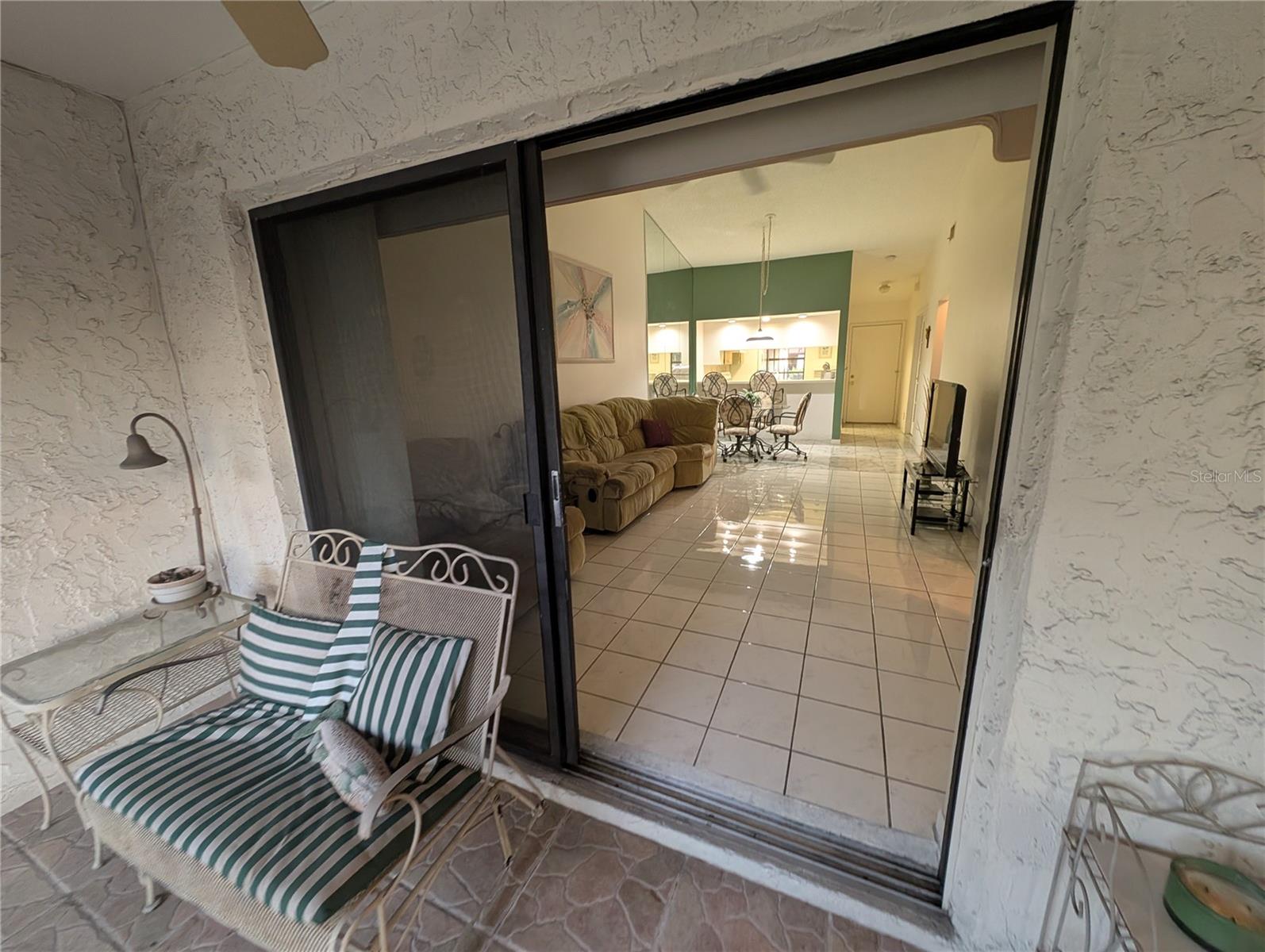2042 SUNSET GROVE LN, CLEARWATER, FL, 33765