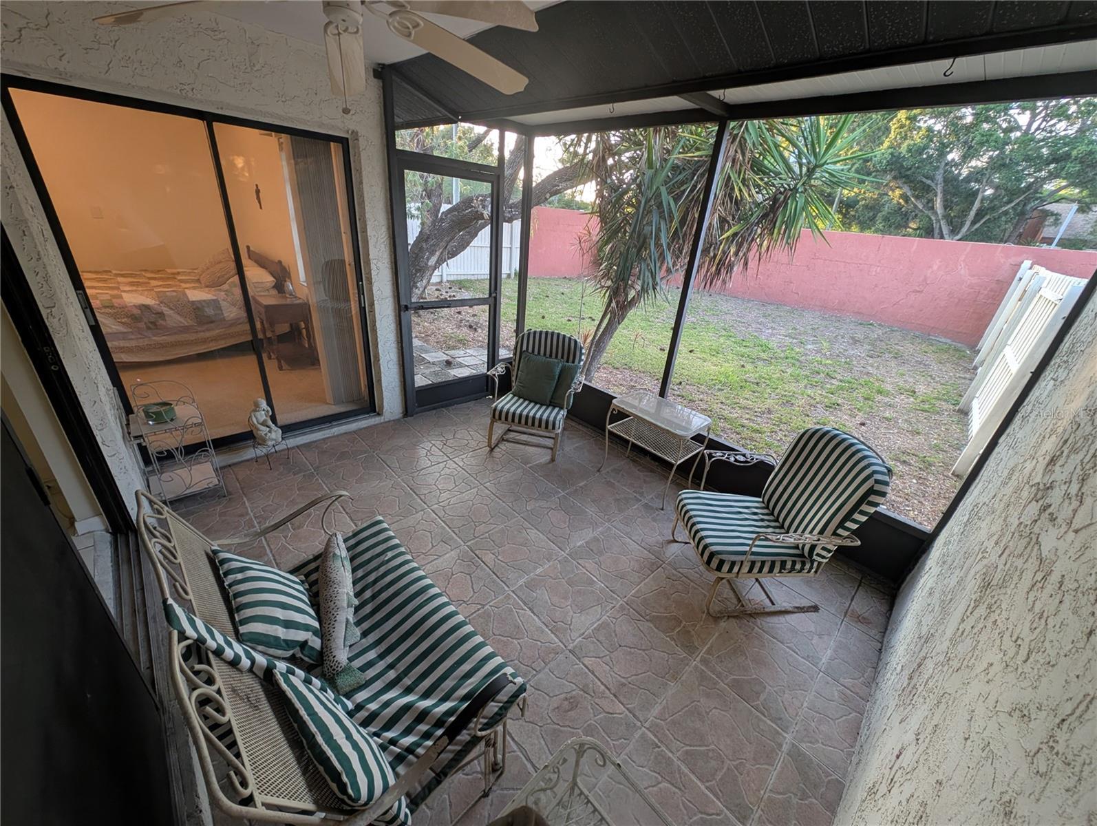2042 SUNSET GROVE LN, CLEARWATER, FL, 33765