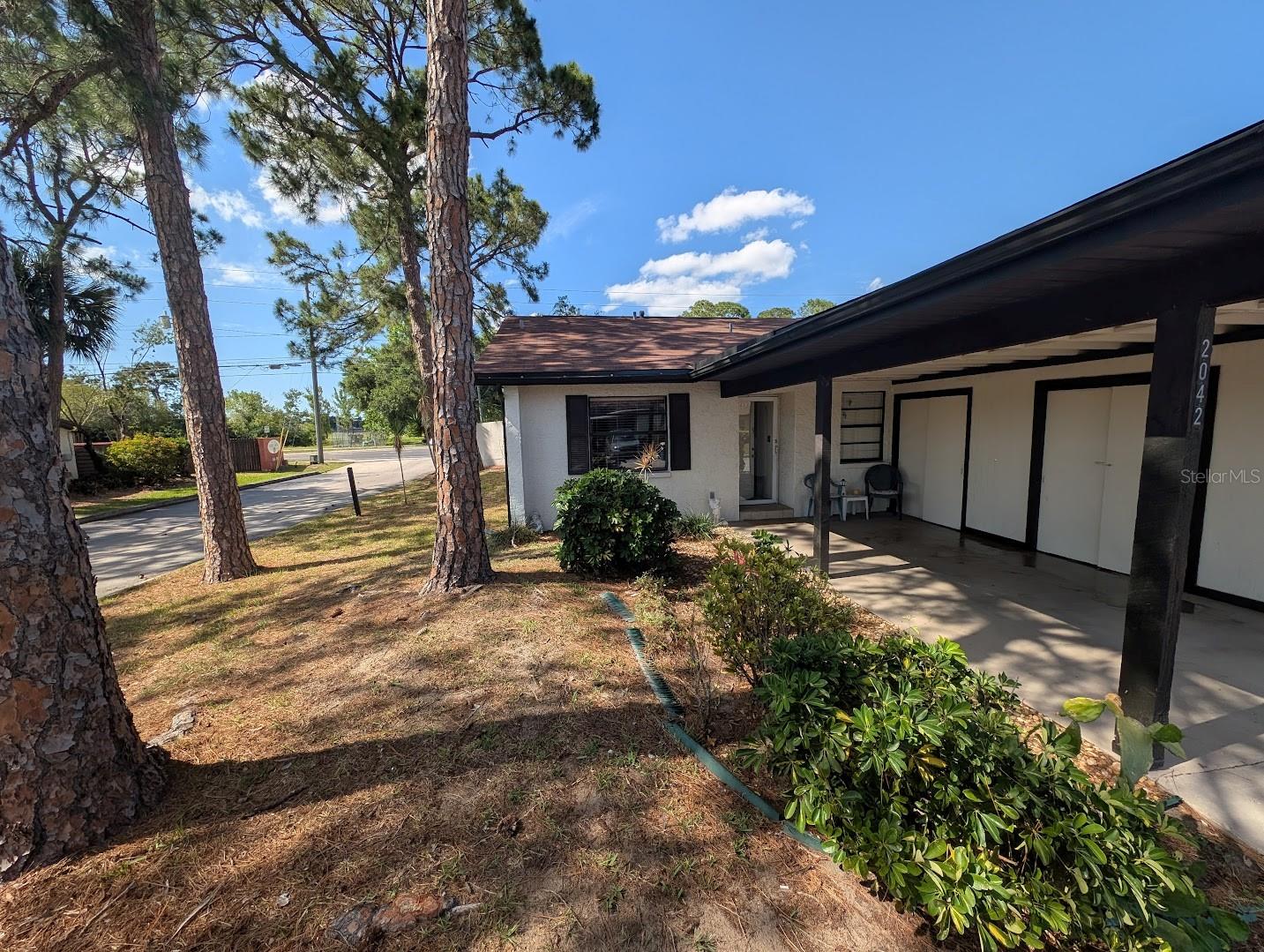 2042 SUNSET GROVE LN, CLEARWATER, FL, 33765