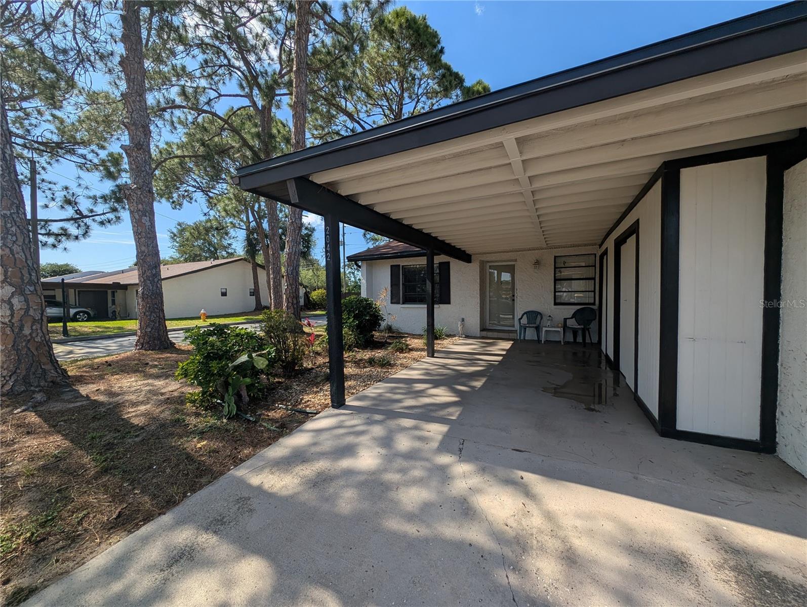 2042 SUNSET GROVE LN, CLEARWATER, FL, 33765