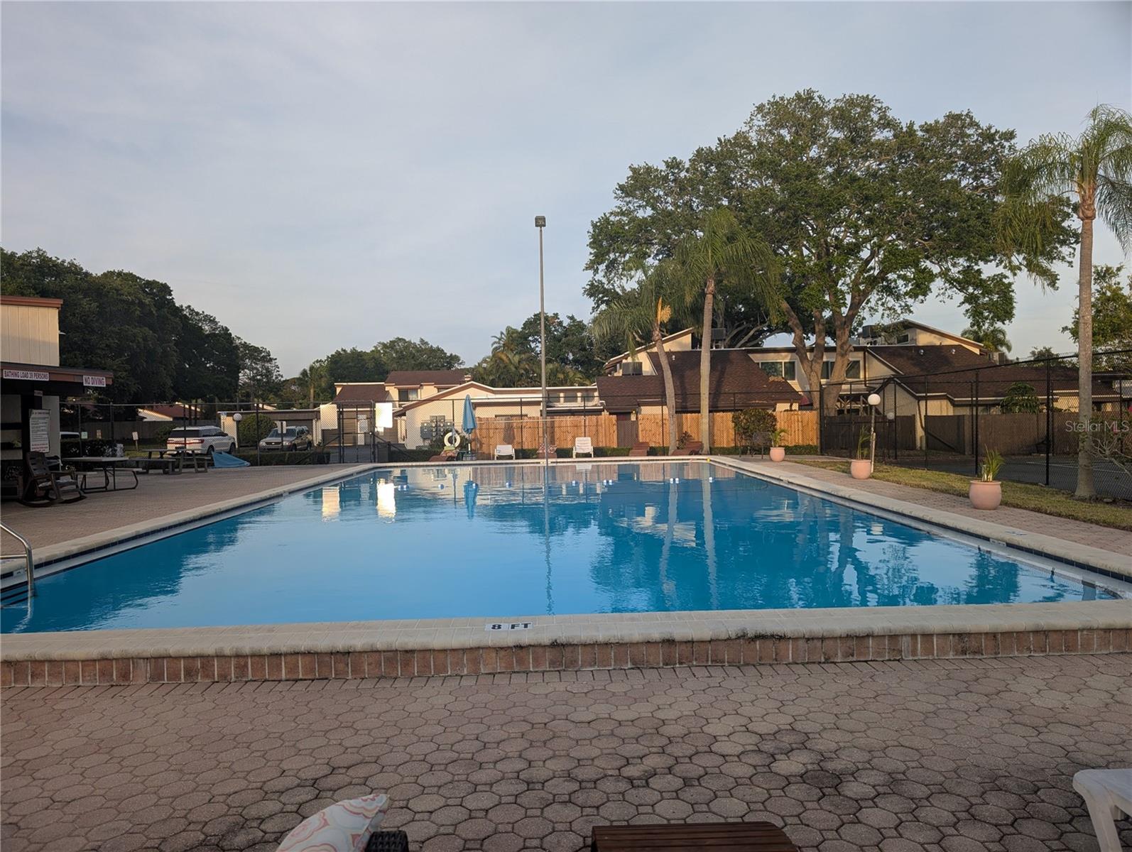 2042 SUNSET GROVE LN, CLEARWATER, FL, 33765