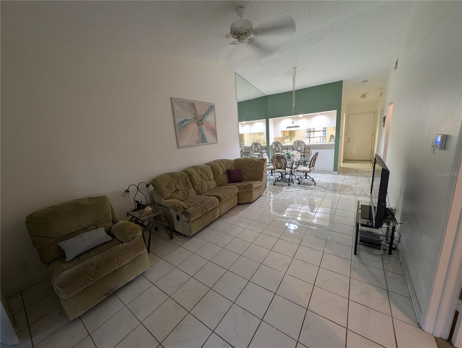 2042 SUNSET GROVE LN, CLEARWATER, FL, 33765