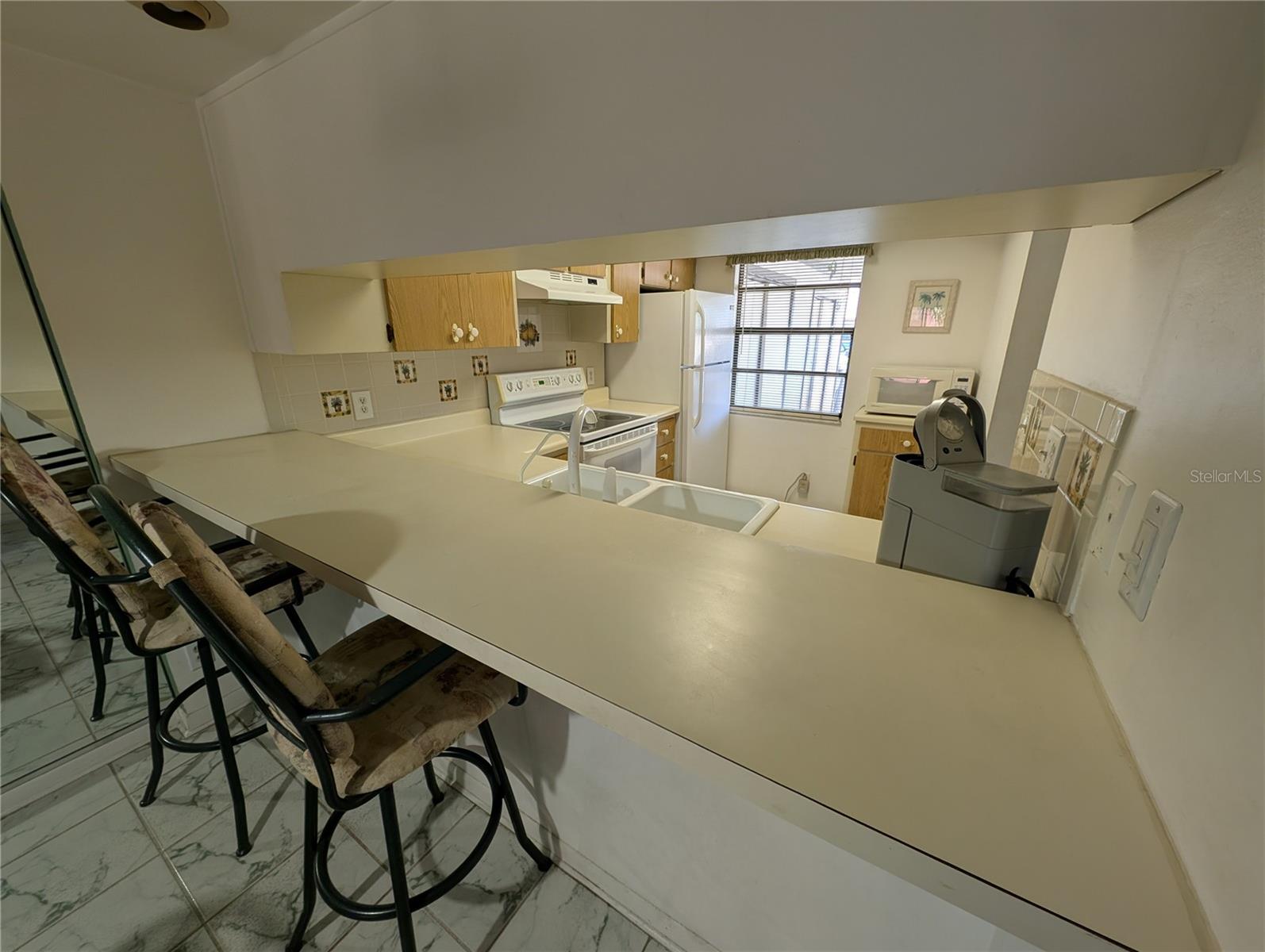 2042 SUNSET GROVE LN, CLEARWATER, FL, 33765
