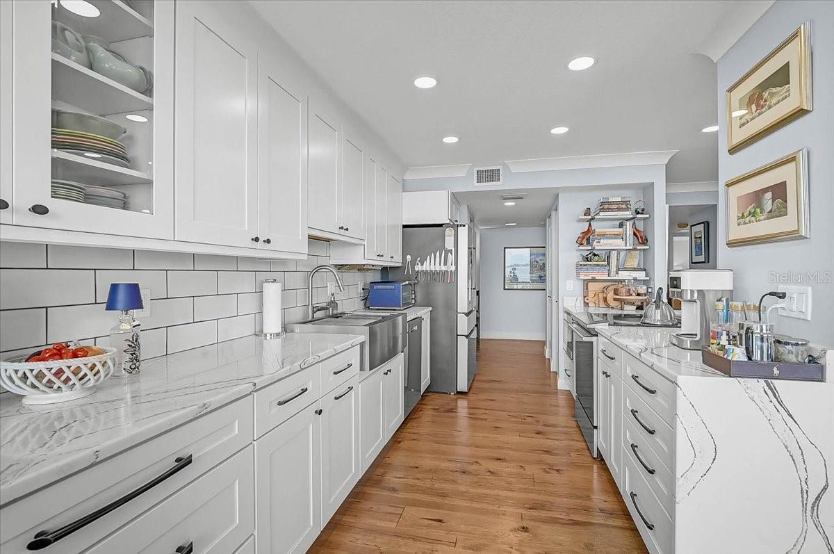 1111 N GULFSTREAM AVE #7C, SARASOTA, FL, 34236