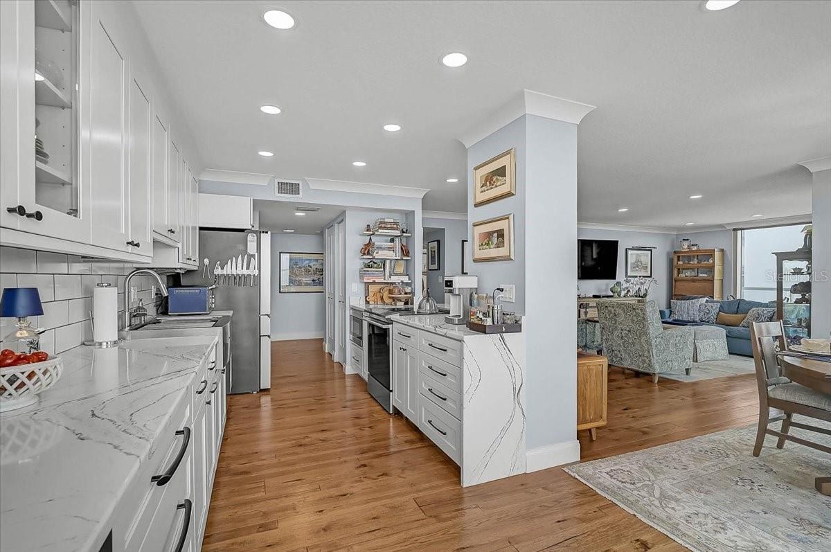 1111 N GULFSTREAM AVE #7C, SARASOTA, FL, 34236