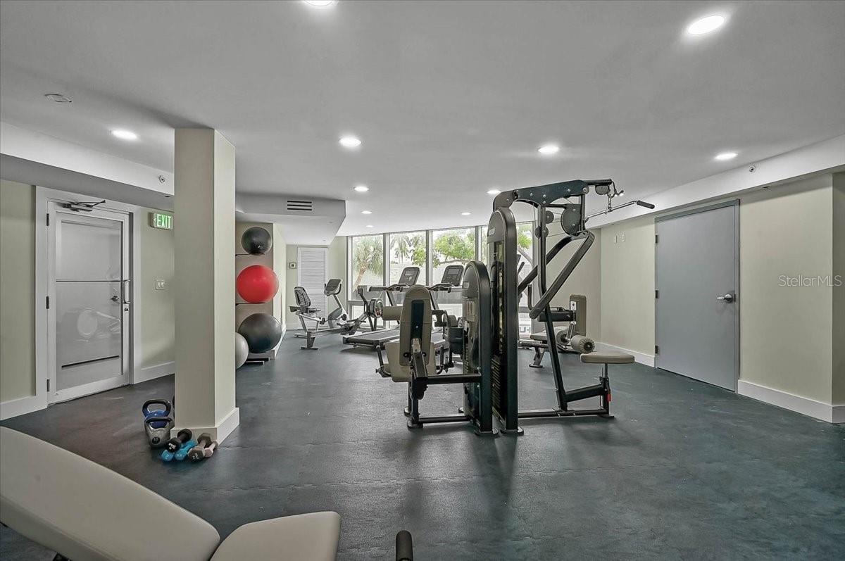 1111 N GULFSTREAM AVE #7C, SARASOTA, FL, 34236