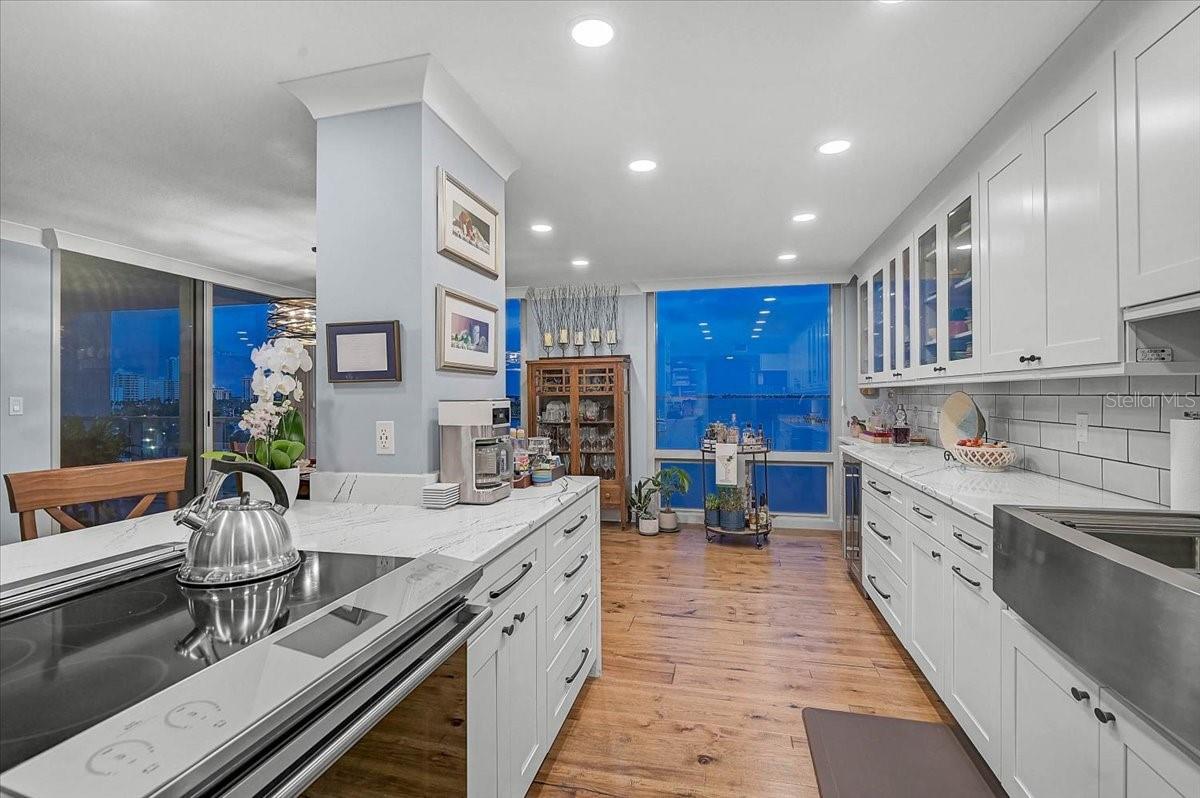 1111 N GULFSTREAM AVE #7C, SARASOTA, FL, 34236