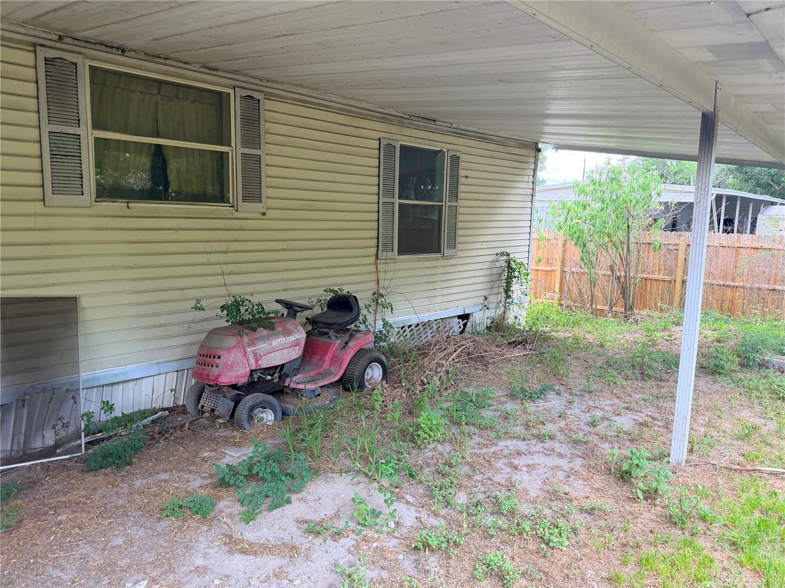 844 STRAIN BLVD, LAKELAND, FL, 33815