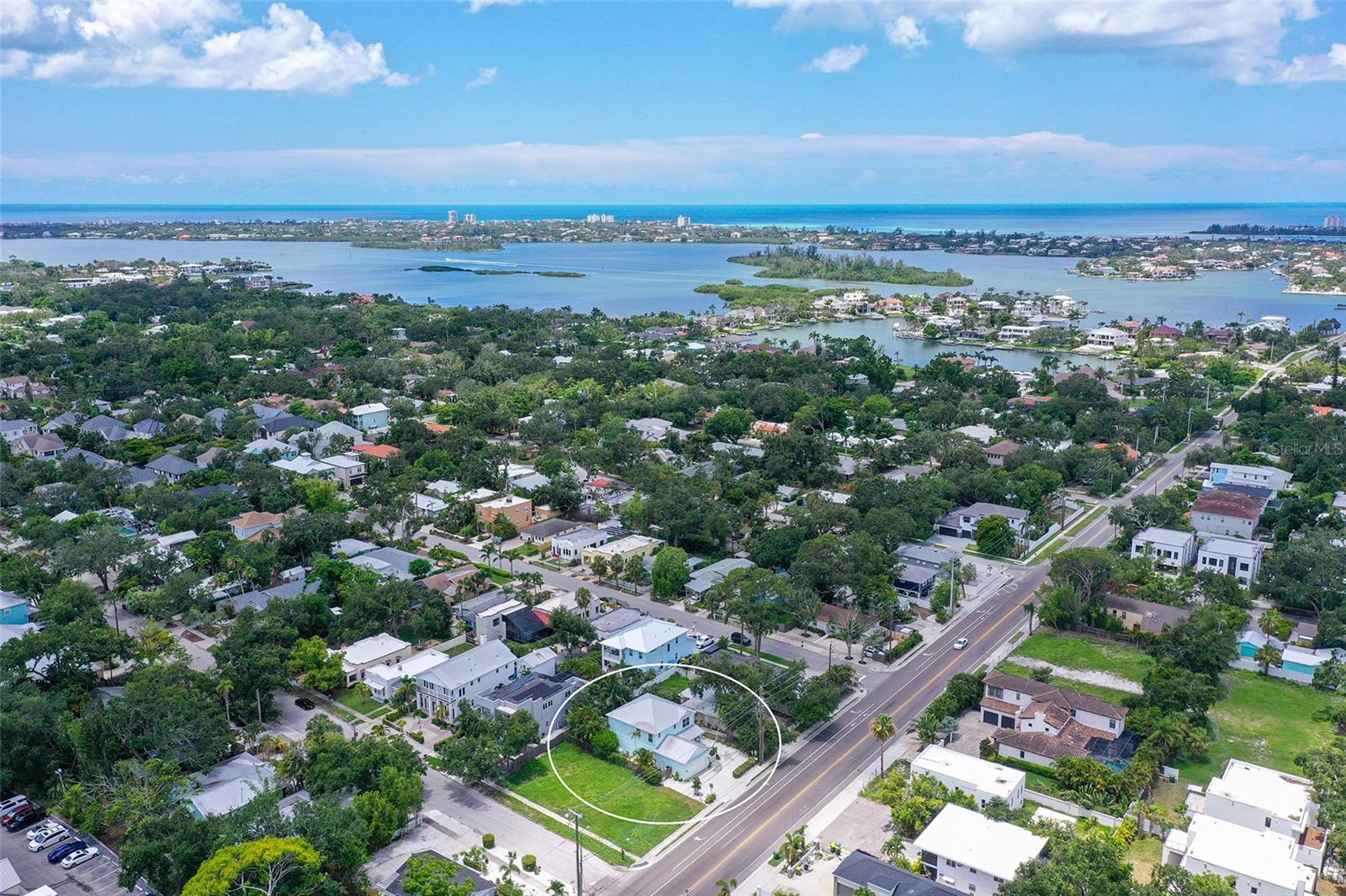 1738 SIESTA DR, SARASOTA, FL, 34239
